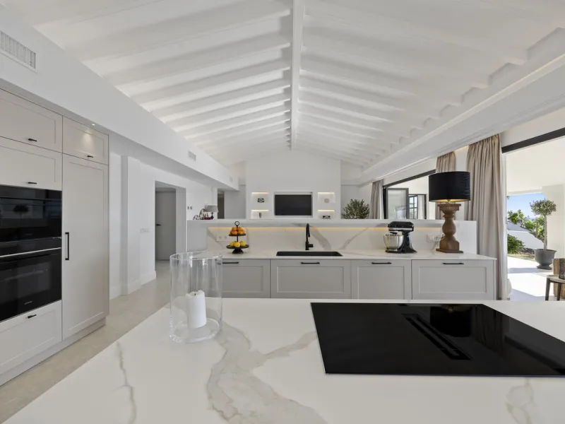 This fantastic totally reformed villa is situated in the