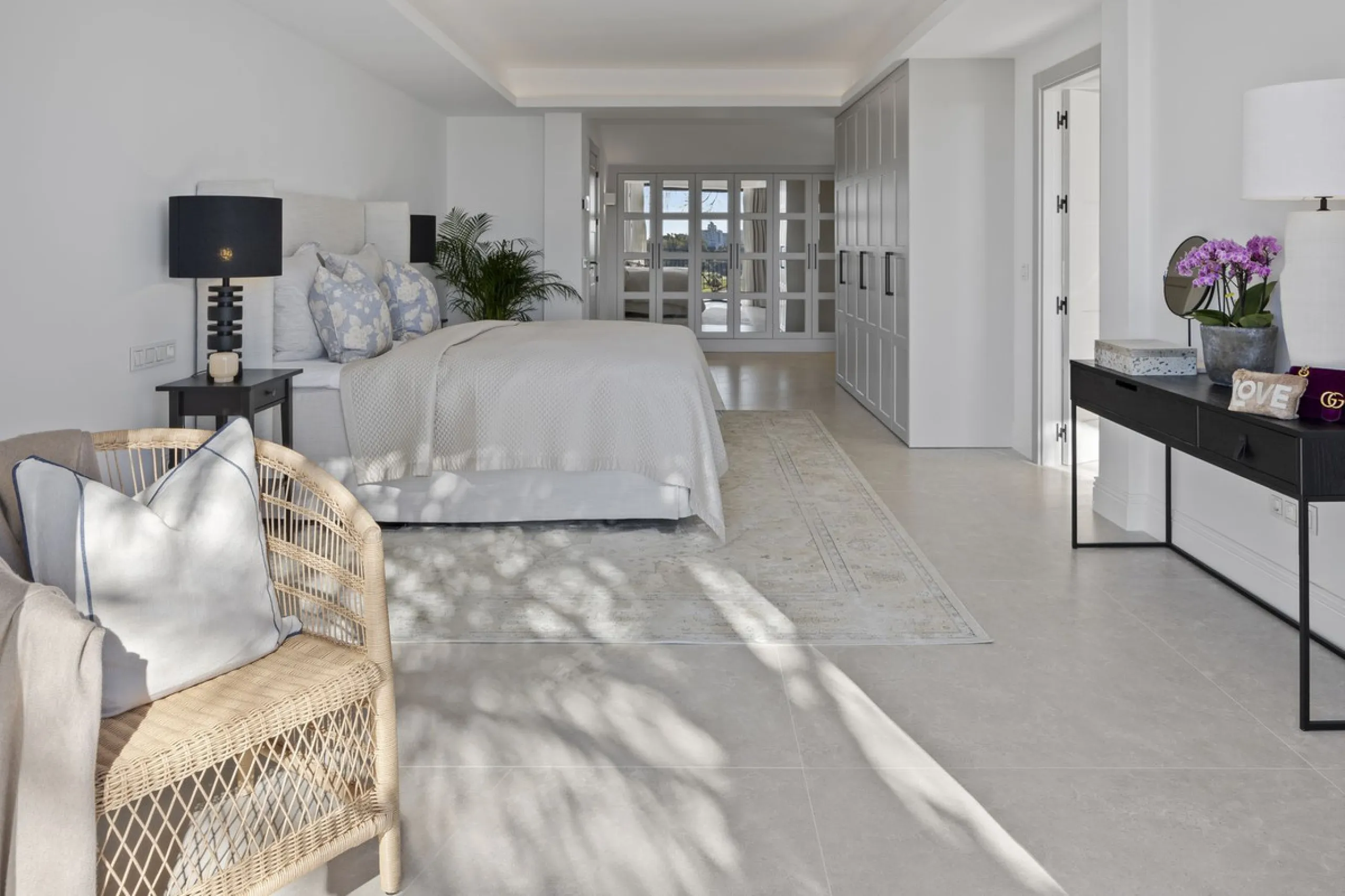 This fantastic totally reformed villa is situated in the