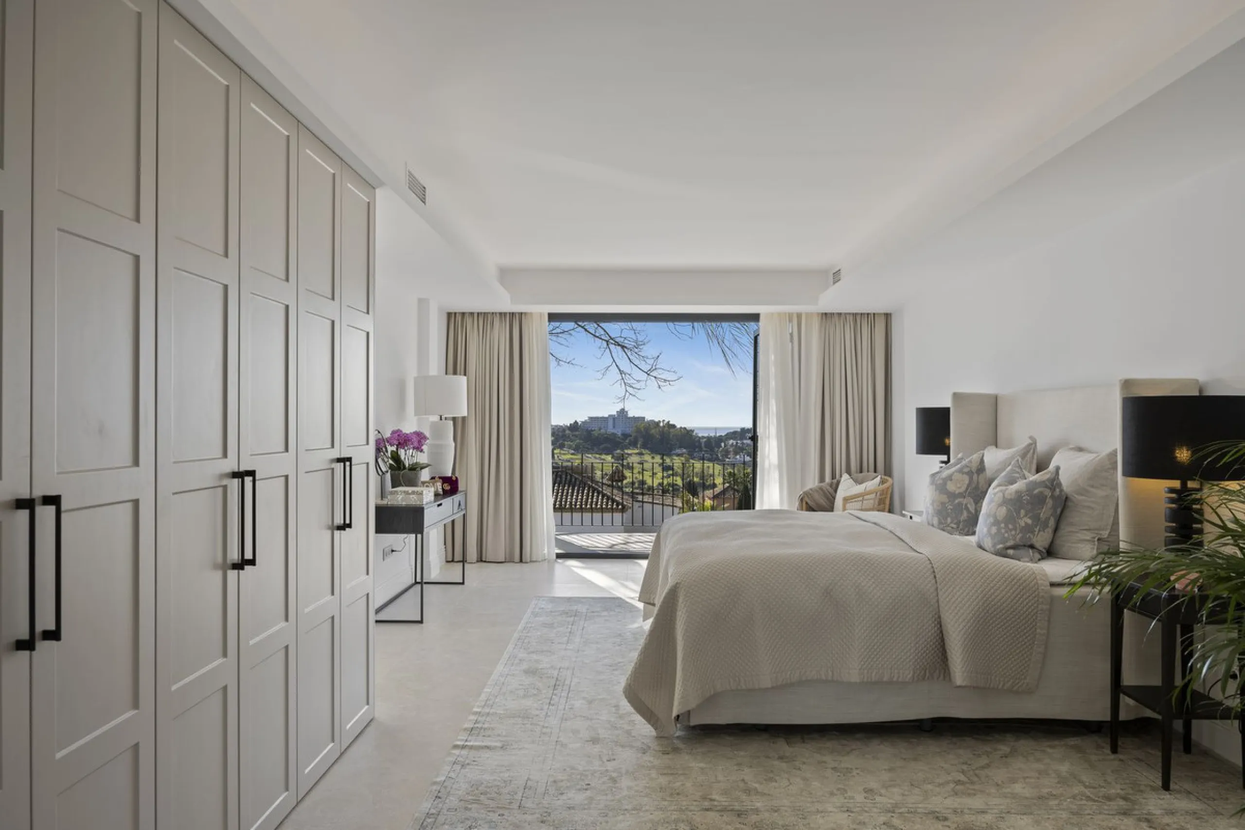This fantastic totally reformed villa is situated in the