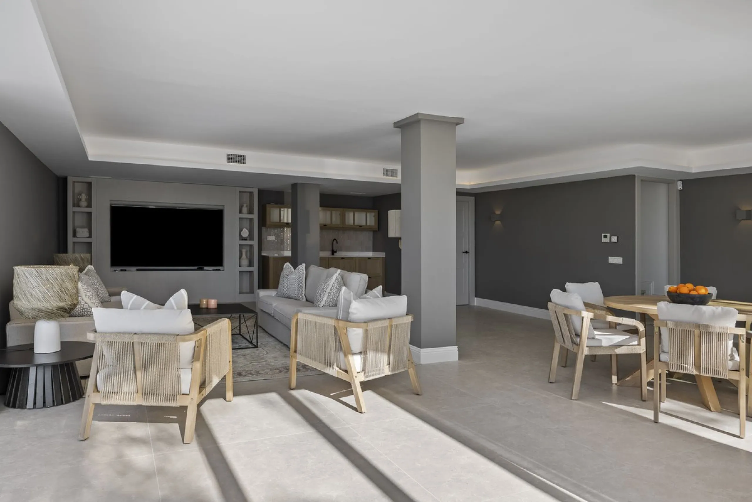 This fantastic totally reformed villa is situated in the