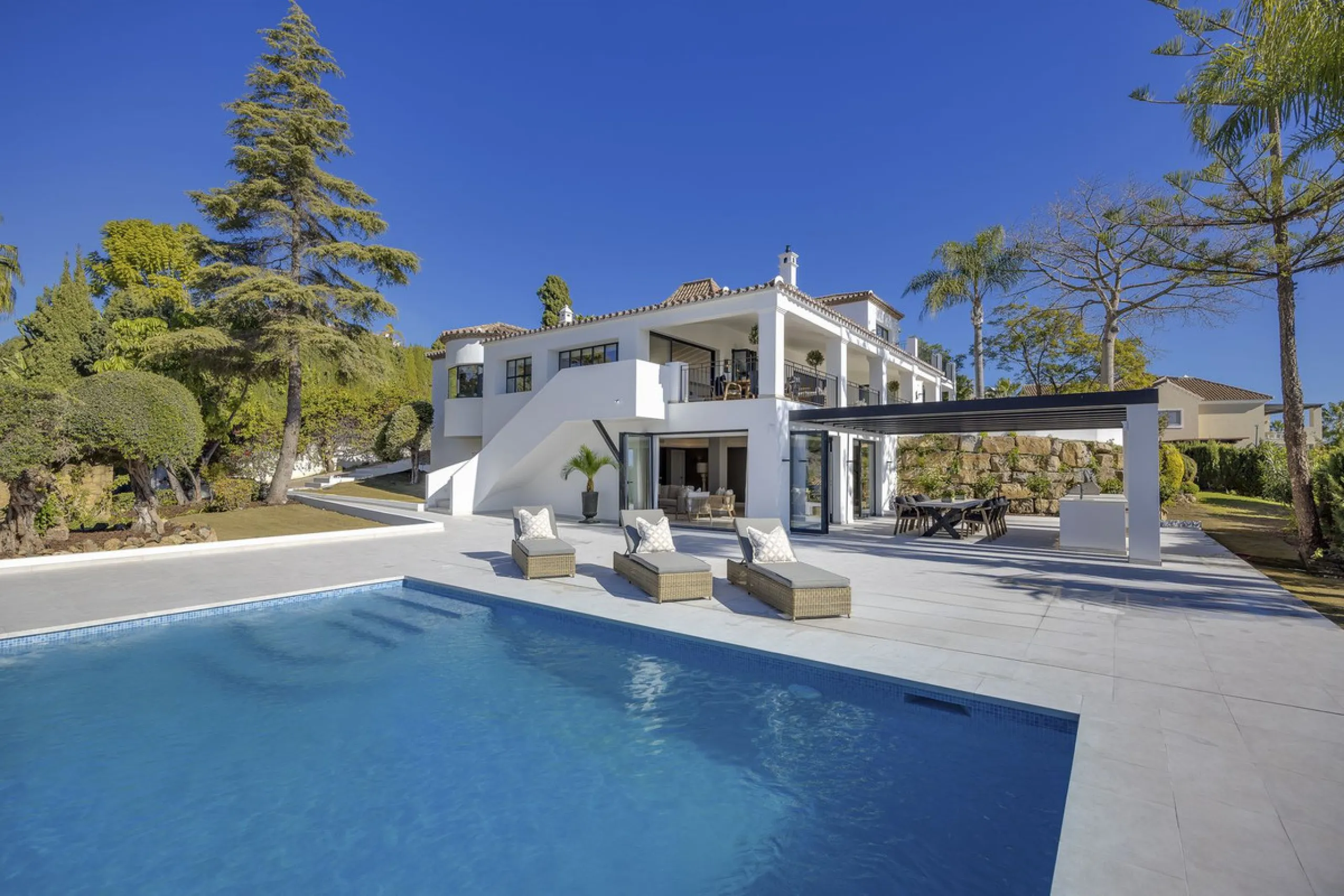 This fantastic totally reformed villa is situated in the