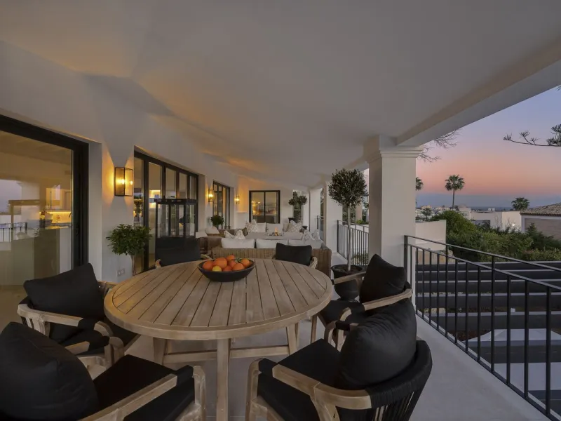 This fantastic totally reformed villa is situated in the