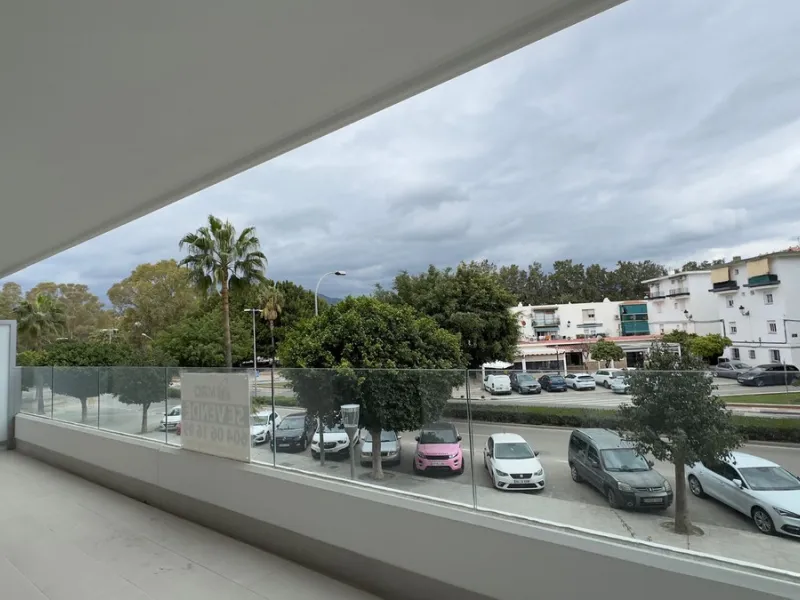 We present you this interesting newly built 3-bedroom apartment in one of the fastest growing areas