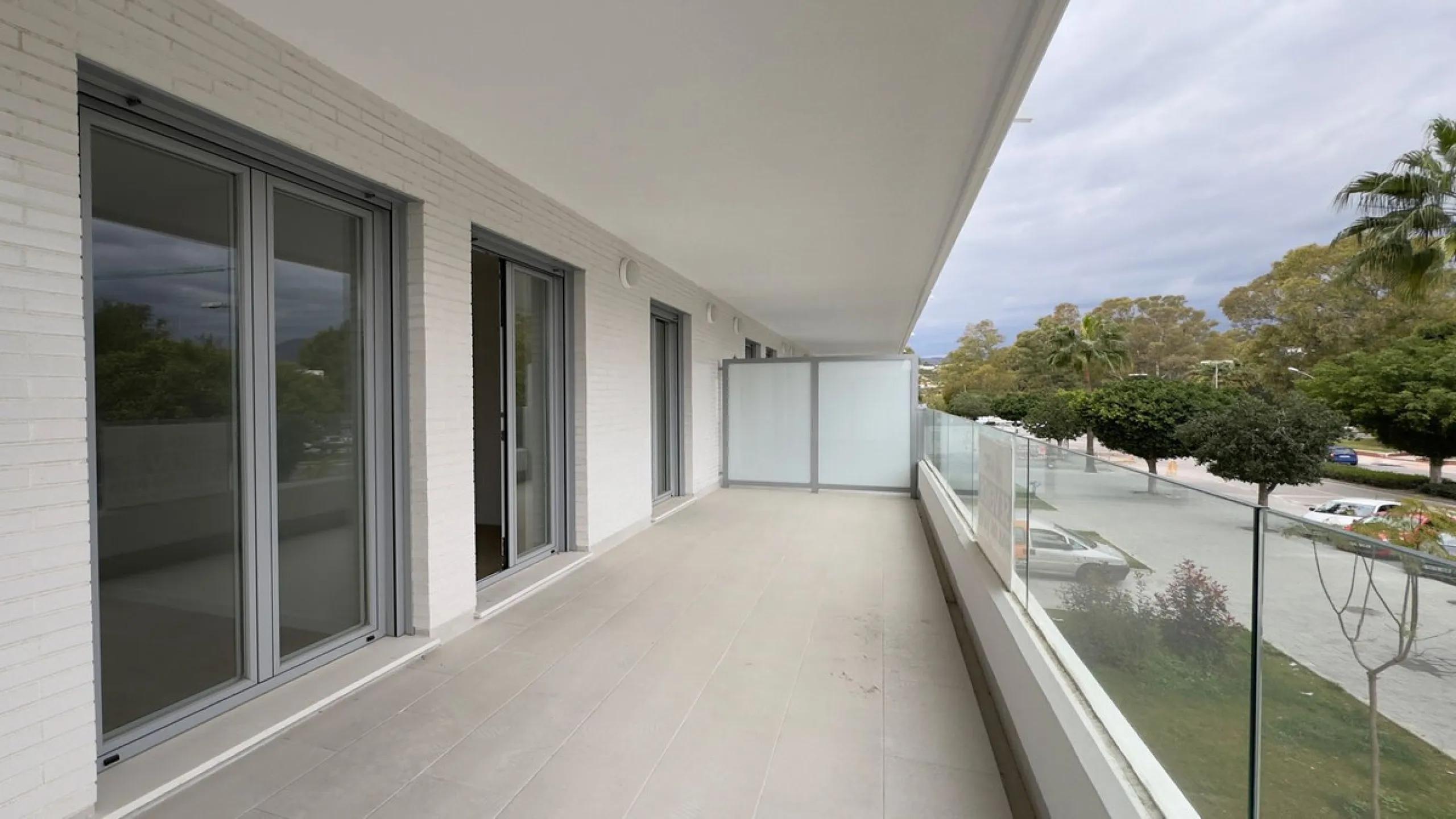We present you this interesting newly built 3-bedroom apartment in one of the fastest growing areas