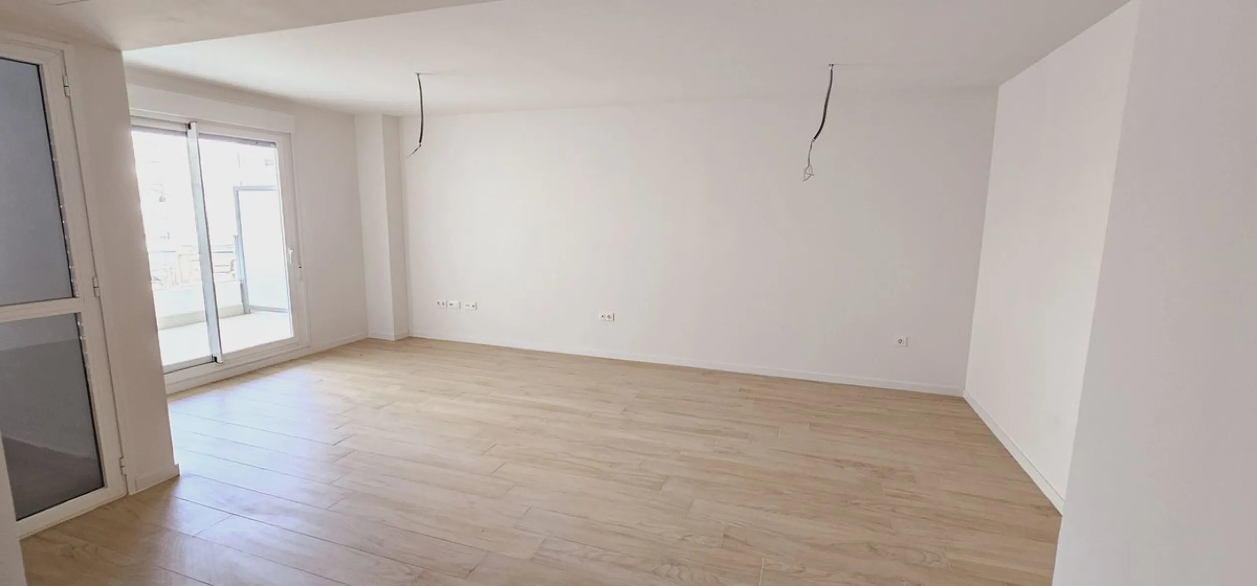 We present you this interesting newly built 3-bedroom apartment in one of the fastest growing areas