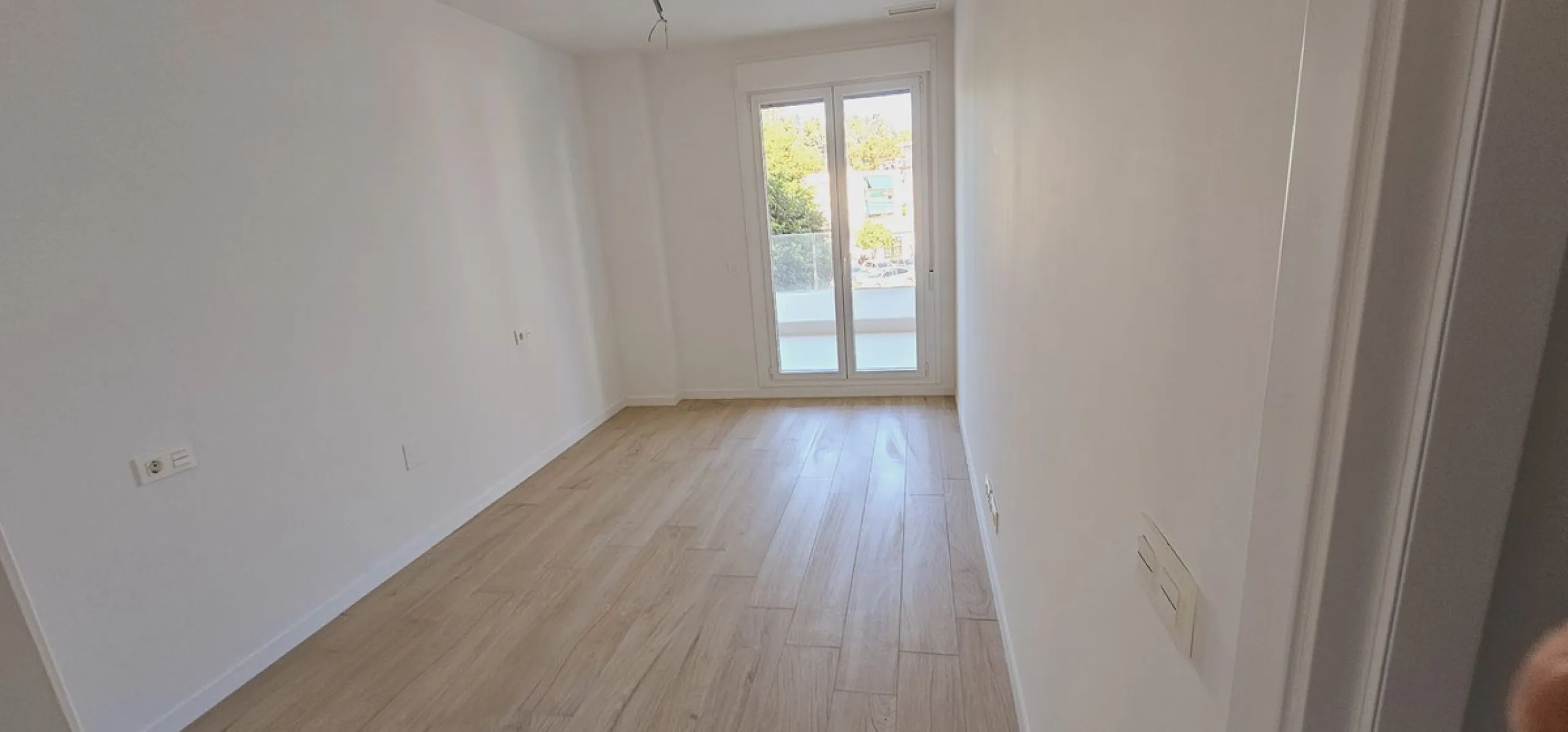 We present you this interesting newly built 3-bedroom apartment in one of the fastest growing areas