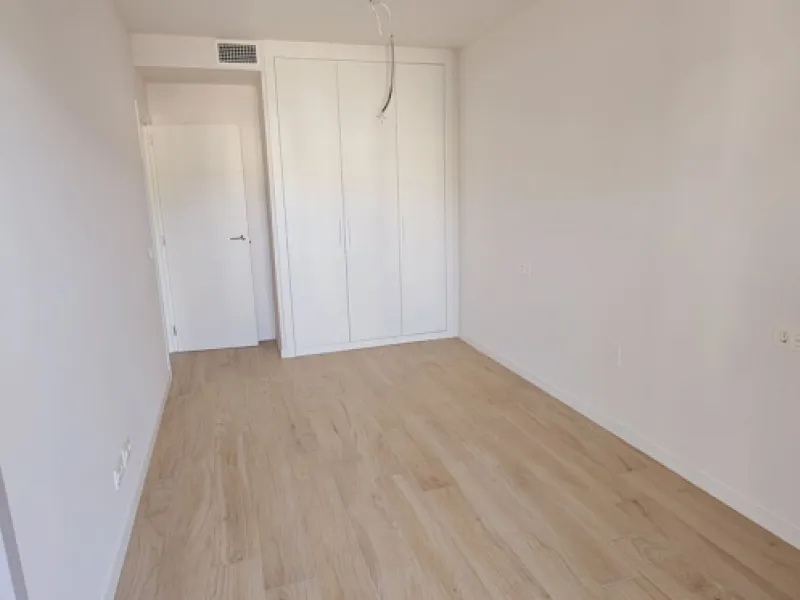 We present you this interesting newly built 3-bedroom apartment in one of the fastest growing areas