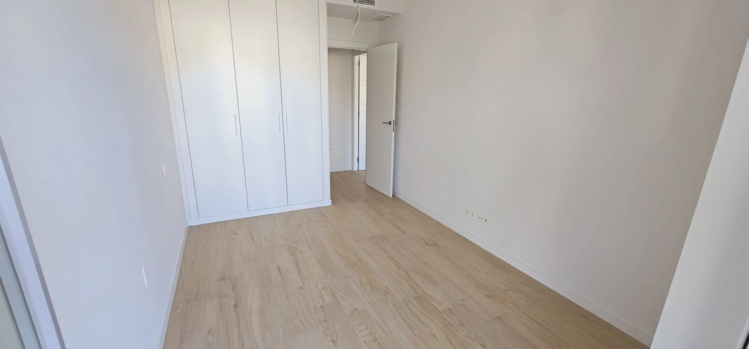 We present you this interesting newly built 3-bedroom apartment in one of the fastest growing areas