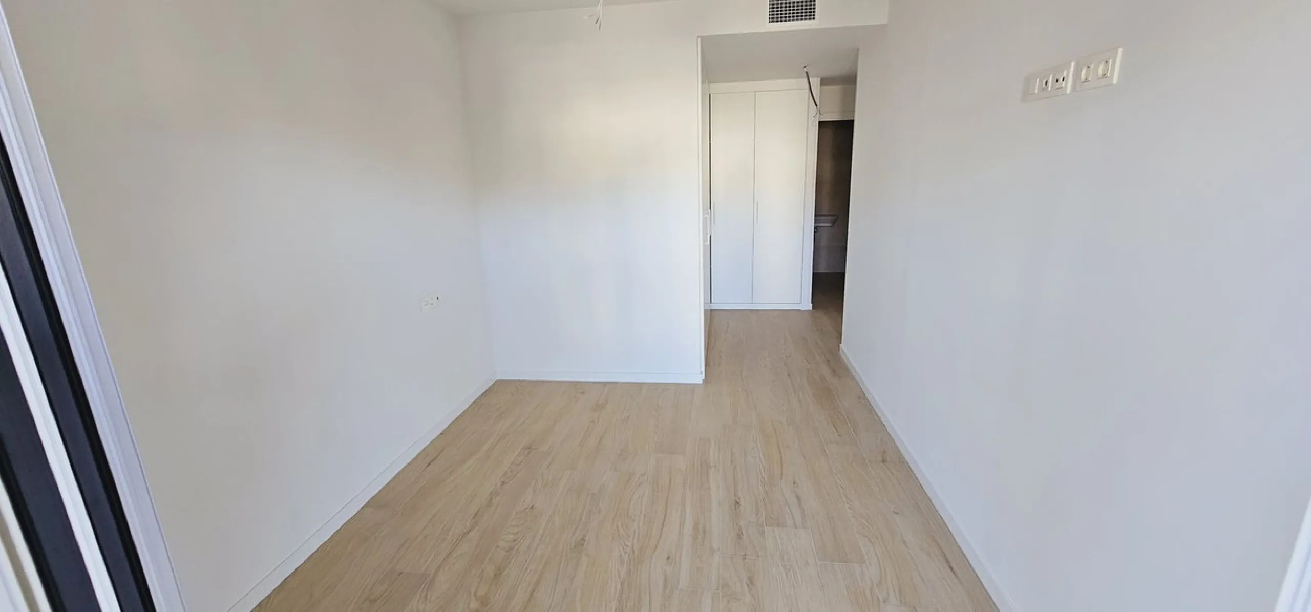 We present you this interesting newly built 3-bedroom apartment in one of the fastest growing areas