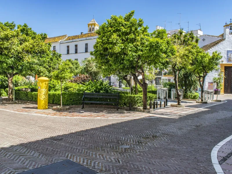 OPPORTUNITY NEXT TO THE BEACH AND THE OLD TOWN