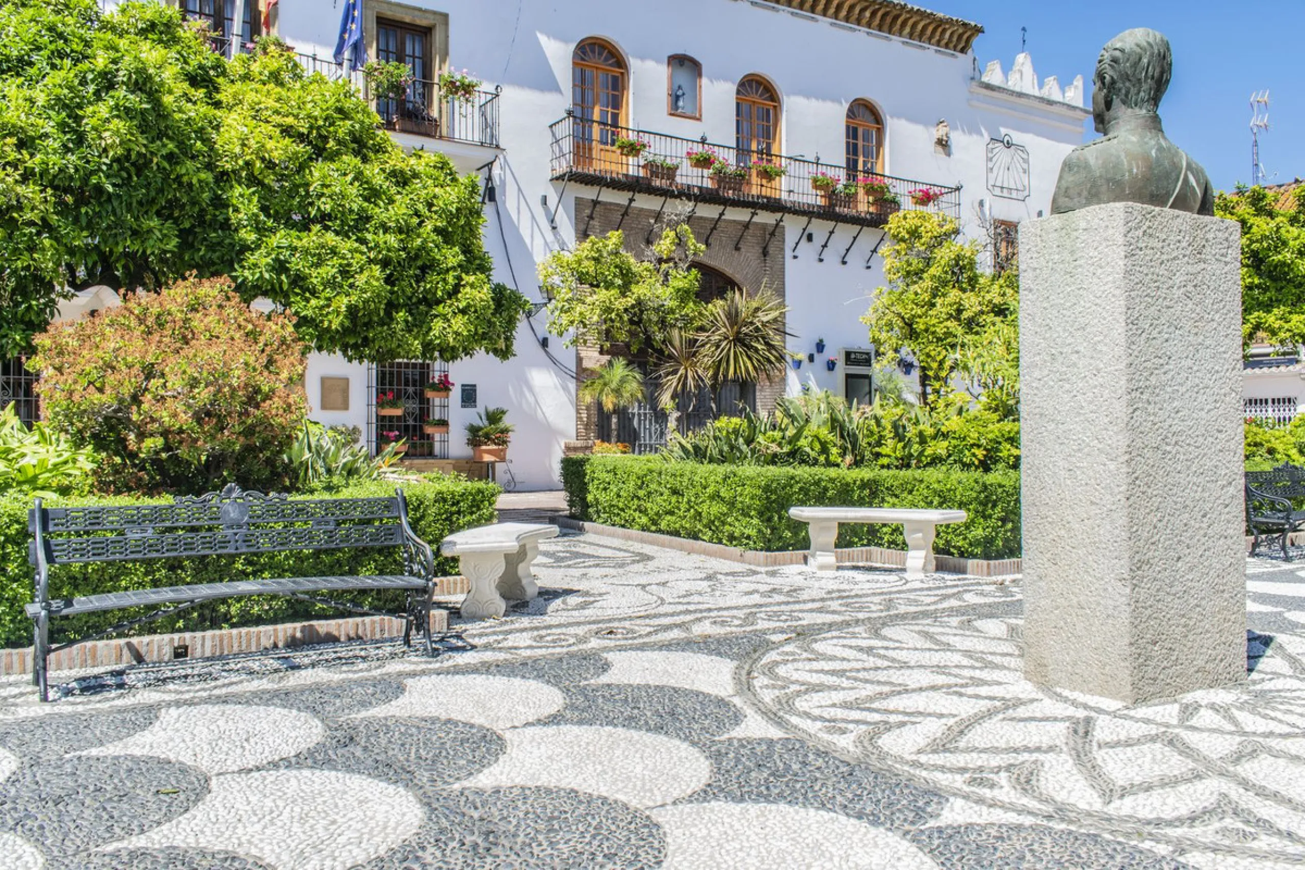 OPPORTUNITY NEXT TO THE BEACH AND THE OLD TOWN