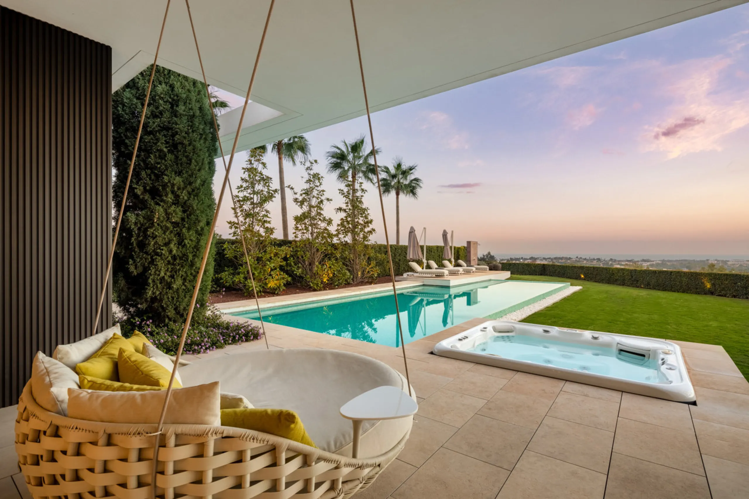Designervilla mit Meerblick und privatem Spa in La Quinta, Benahavís