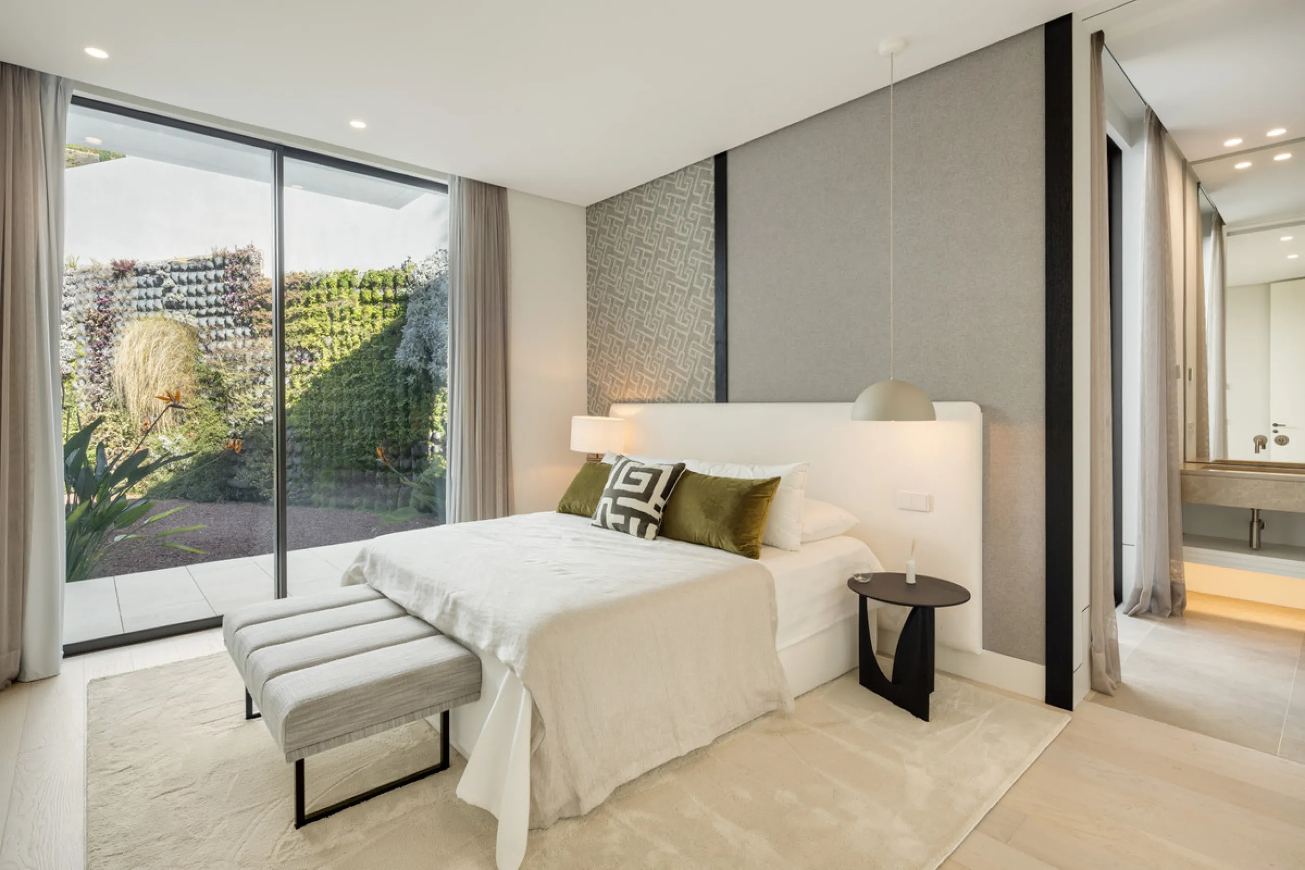 Designervilla mit Meerblick und privatem Spa in La Quinta, Benahavís