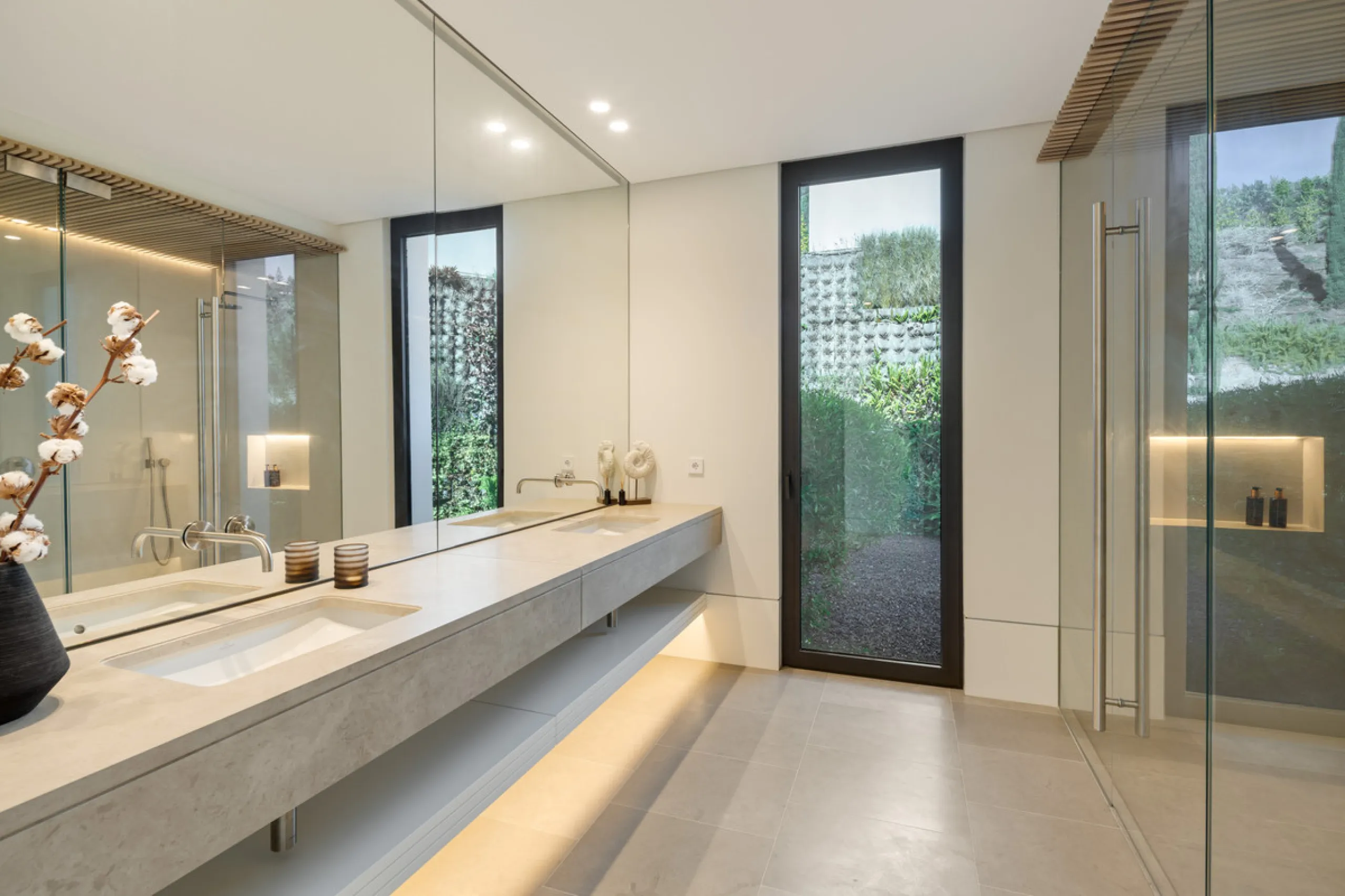 Designervilla mit Meerblick und privatem Spa in La Quinta, Benahavís
