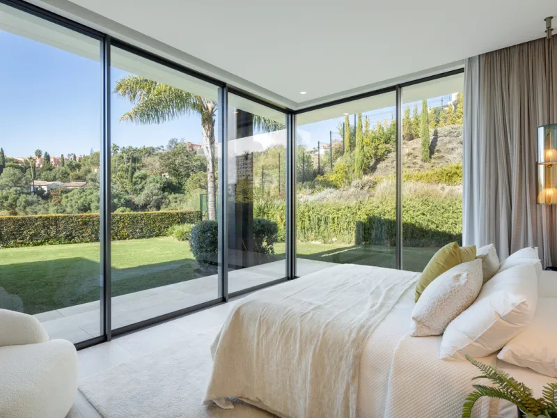 Designervilla mit Meerblick und privatem Spa in La Quinta, Benahavís