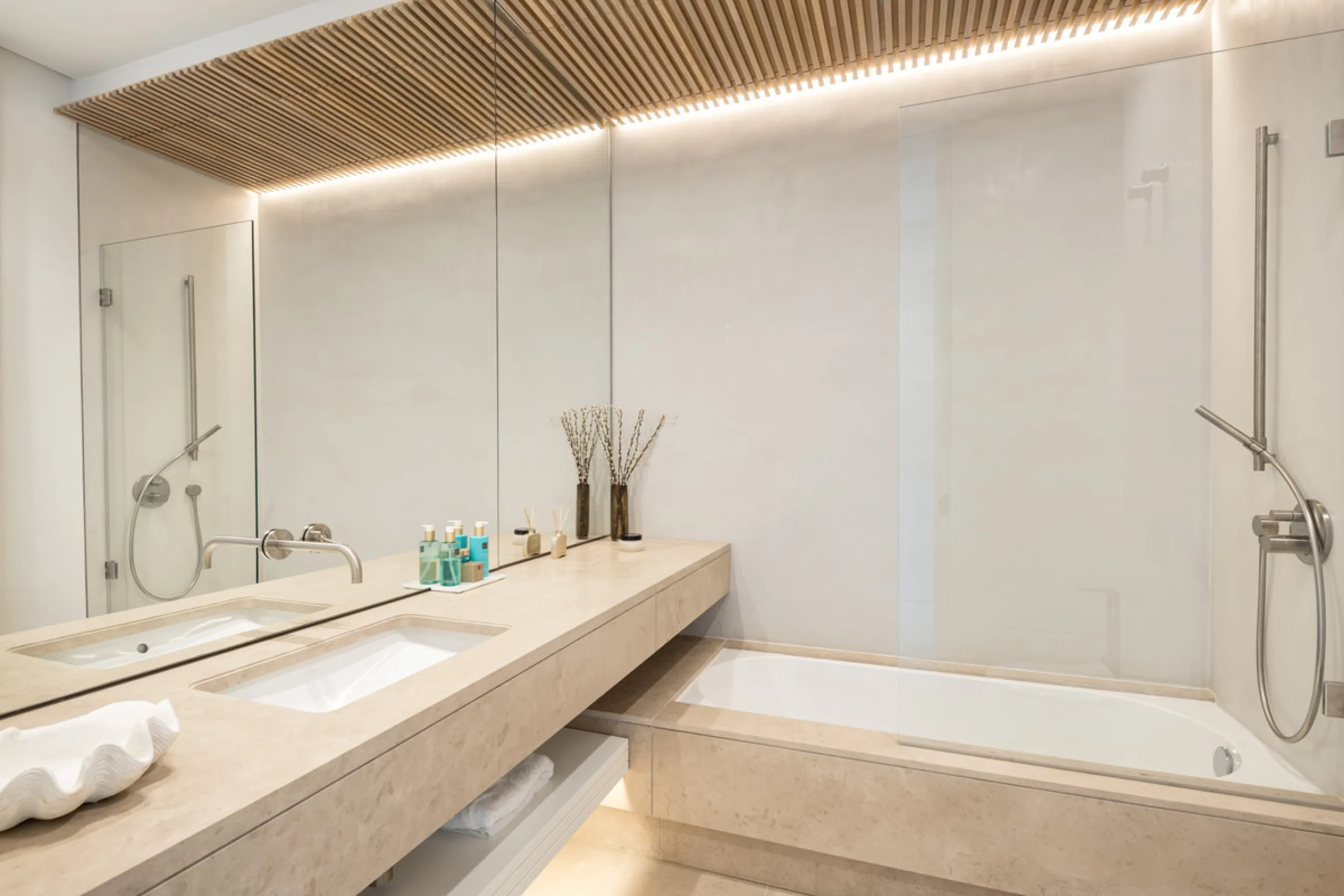 Designervilla mit Meerblick und privatem Spa in La Quinta, Benahavís