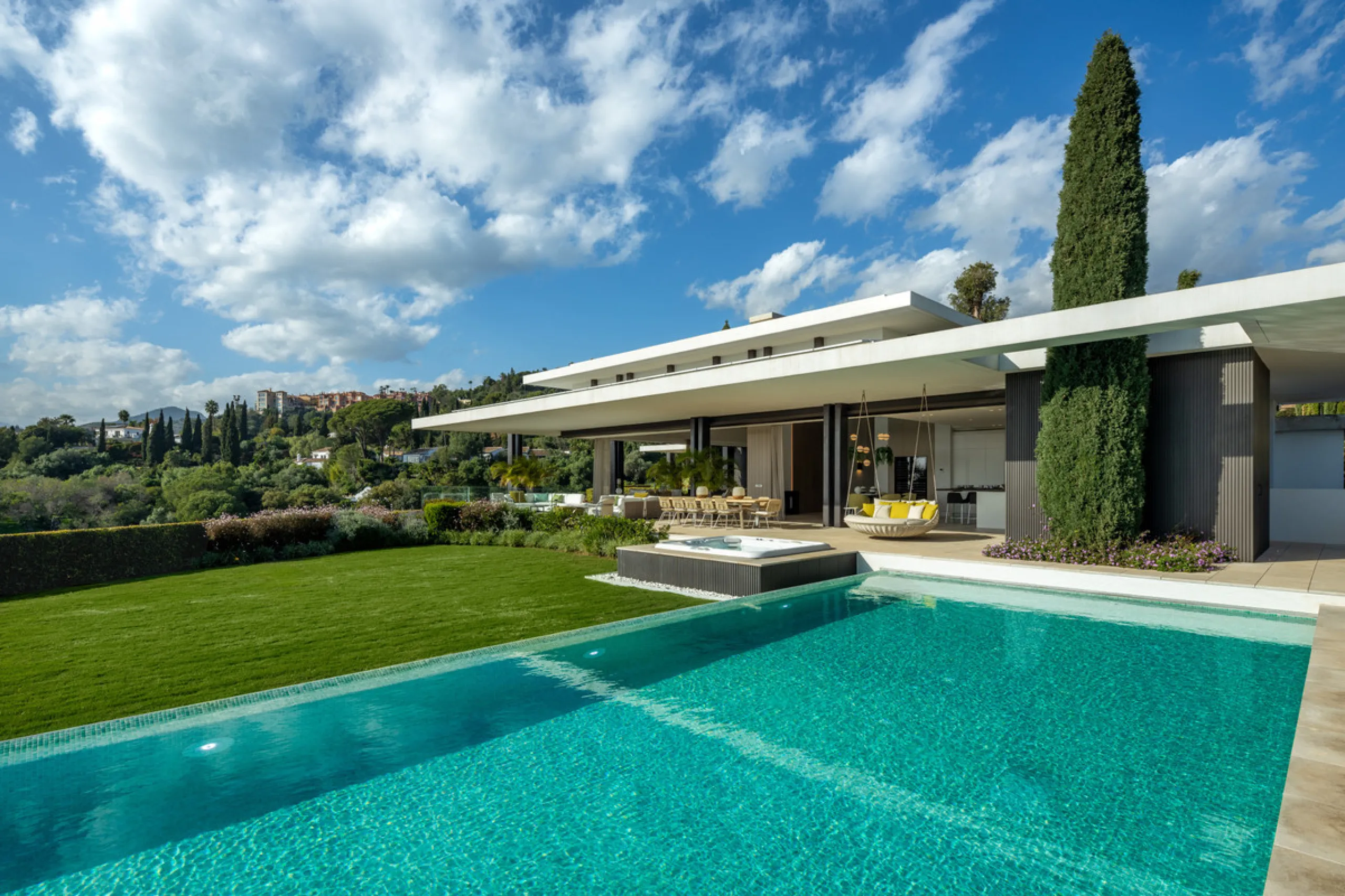 Designervilla mit Meerblick und privatem Spa in La Quinta, Benahavís