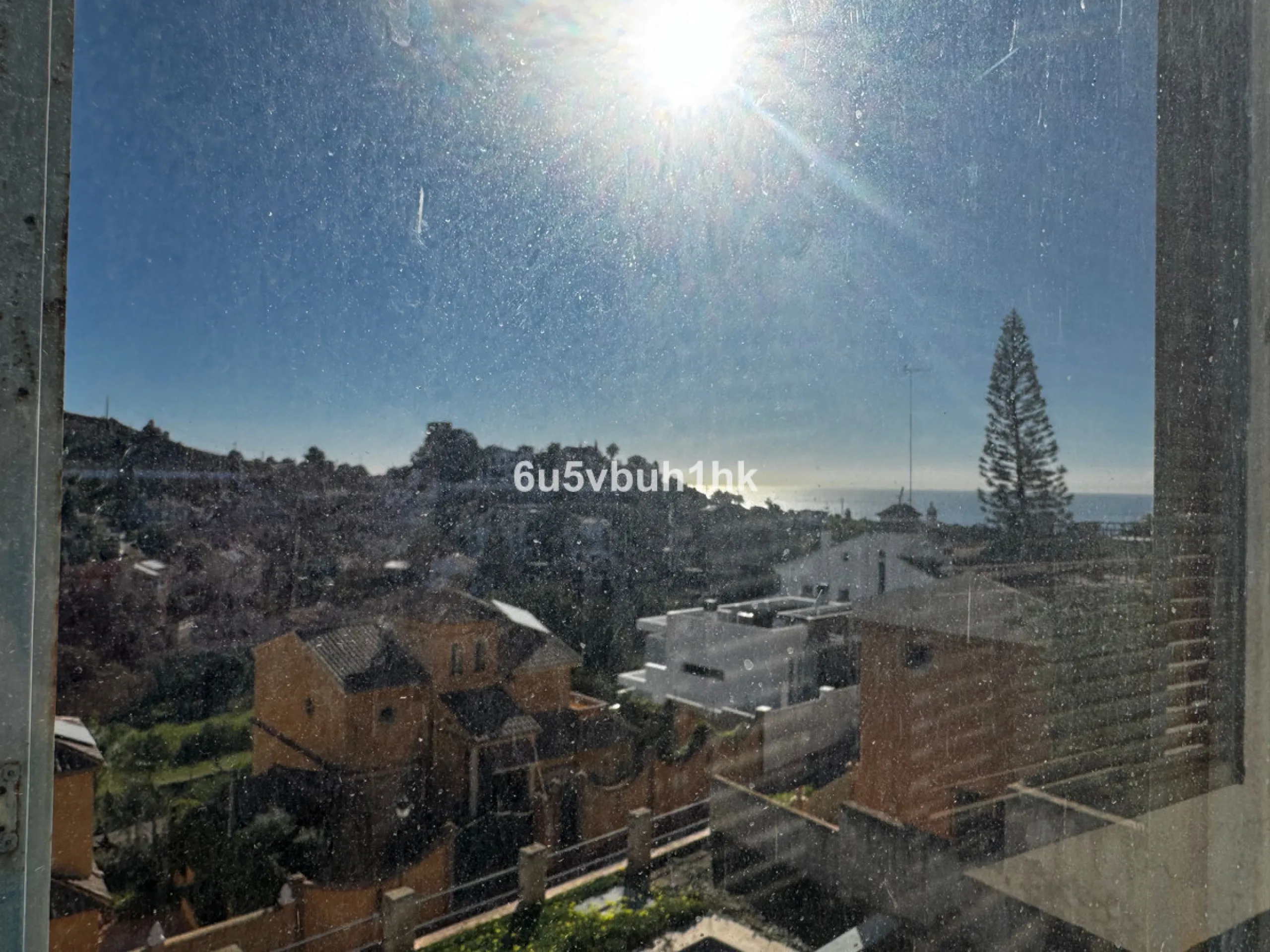 Welcome to this charming villa nestled in the prestigious neighborhood of El Candado, Malaga, where serenity meets elegance. This splendid property presents the perfect canvas for creating your dream home, offering a unique blend of privacy, breathtaking 