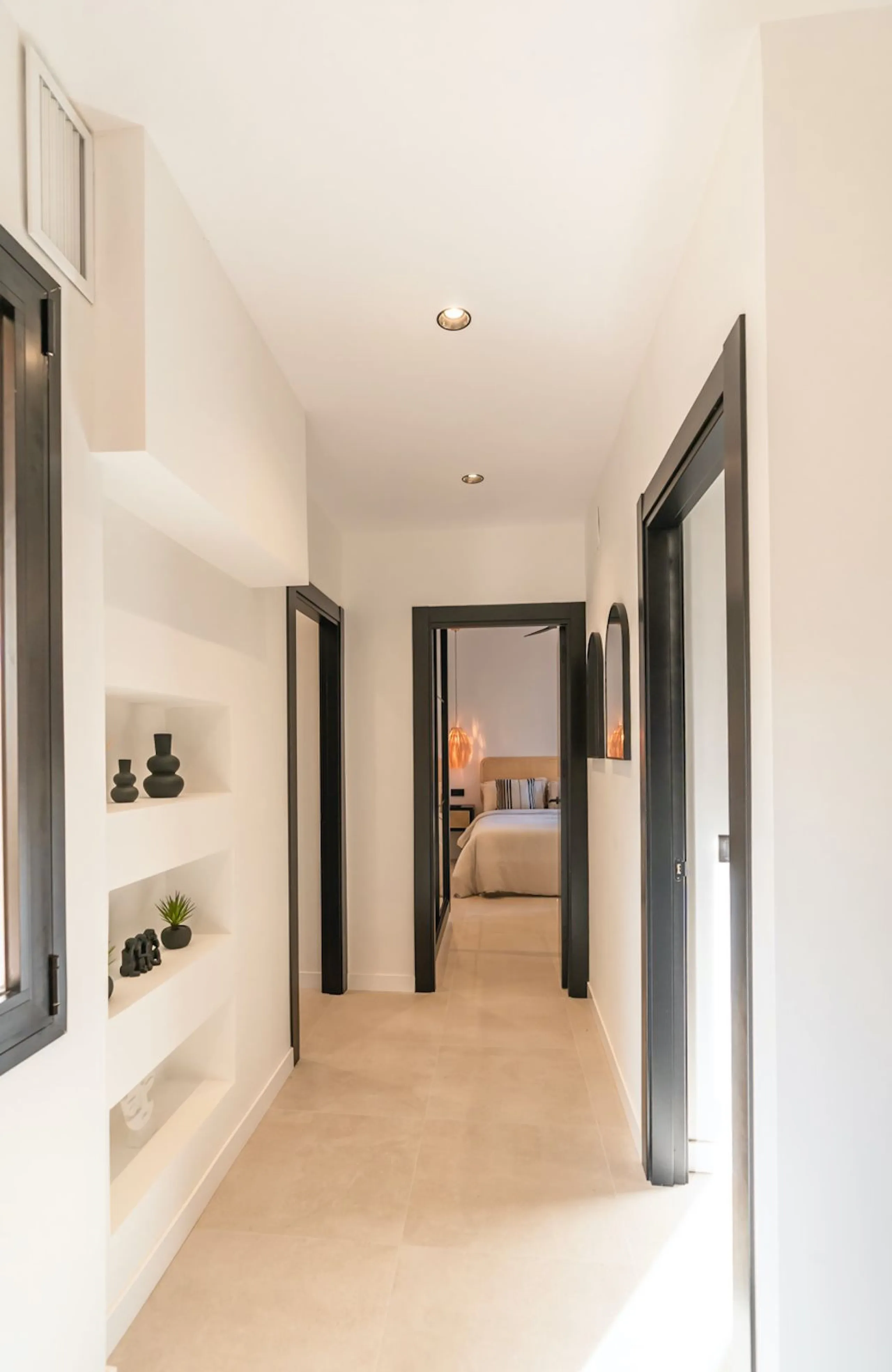 Luxurious Fully Renovated Apartment in Le Village, Nueva Andalucía, Marbella