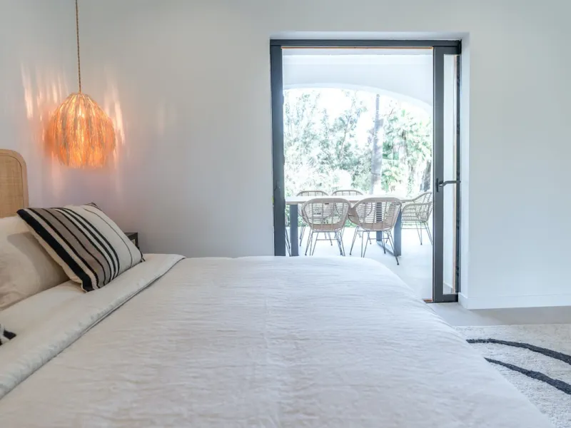 Luxurious Fully Renovated Apartment in Le Village, Nueva Andalucía, Marbella