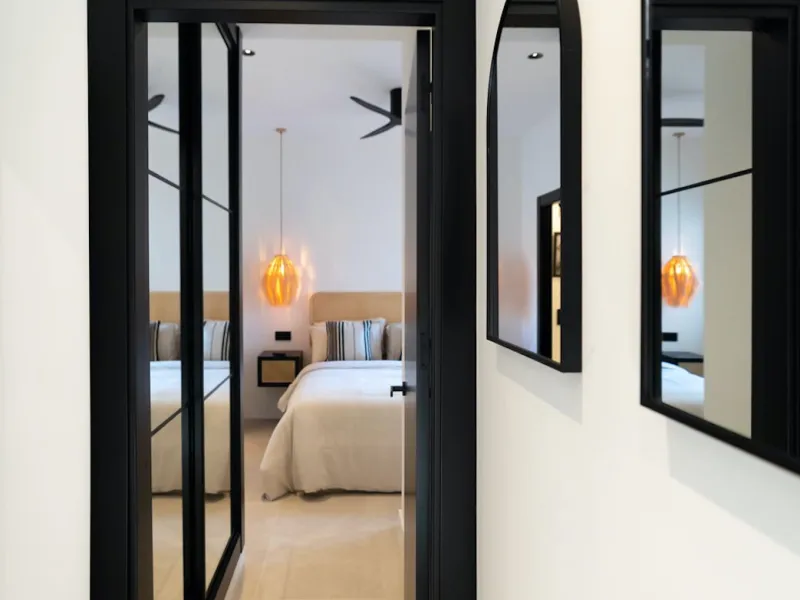 Luxurious Fully Renovated Apartment in Le Village, Nueva Andalucía, Marbella