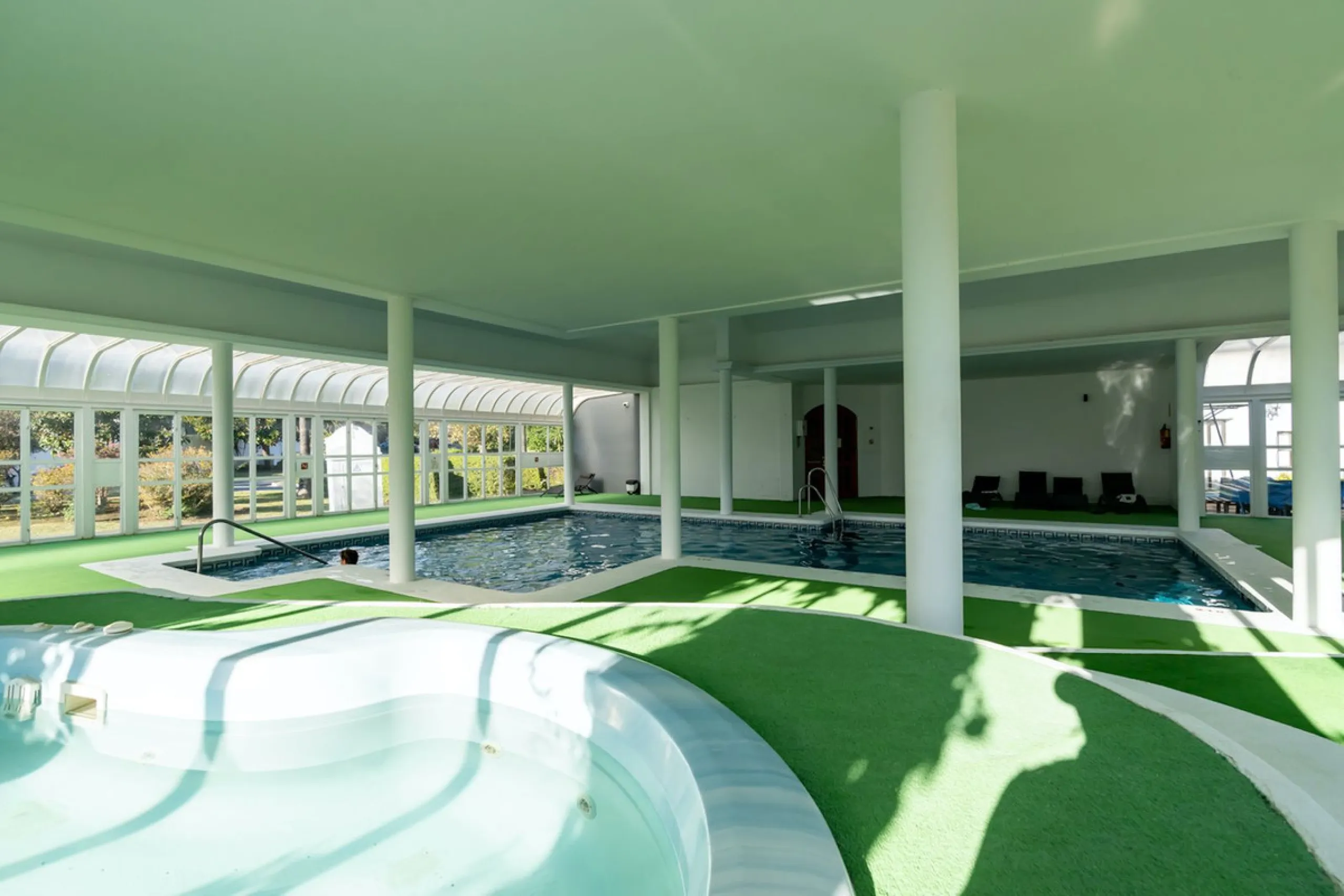 Luxurious Fully Renovated Apartment in Le Village, Nueva Andalucía, Marbella