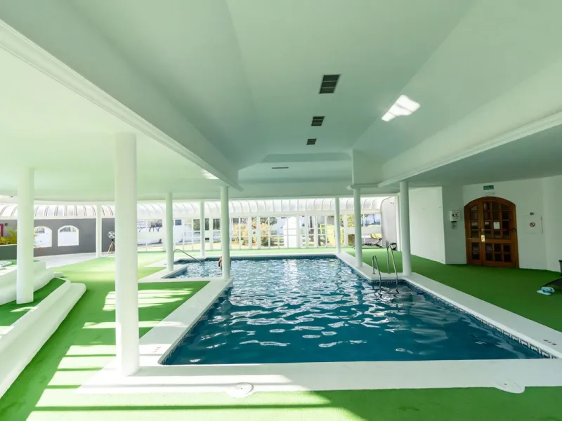 Luxurious Fully Renovated Apartment in Le Village, Nueva Andalucía, Marbella