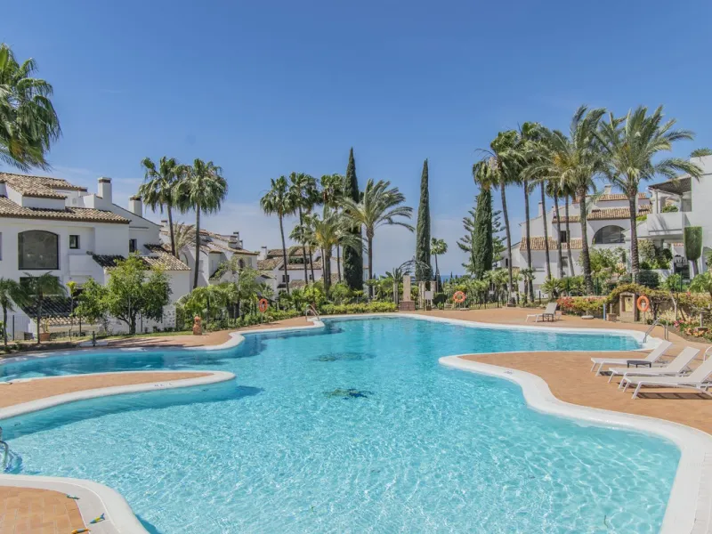 GREAT LUXURY PROPERTY IN MARBELLA WITH SEA VIEWS