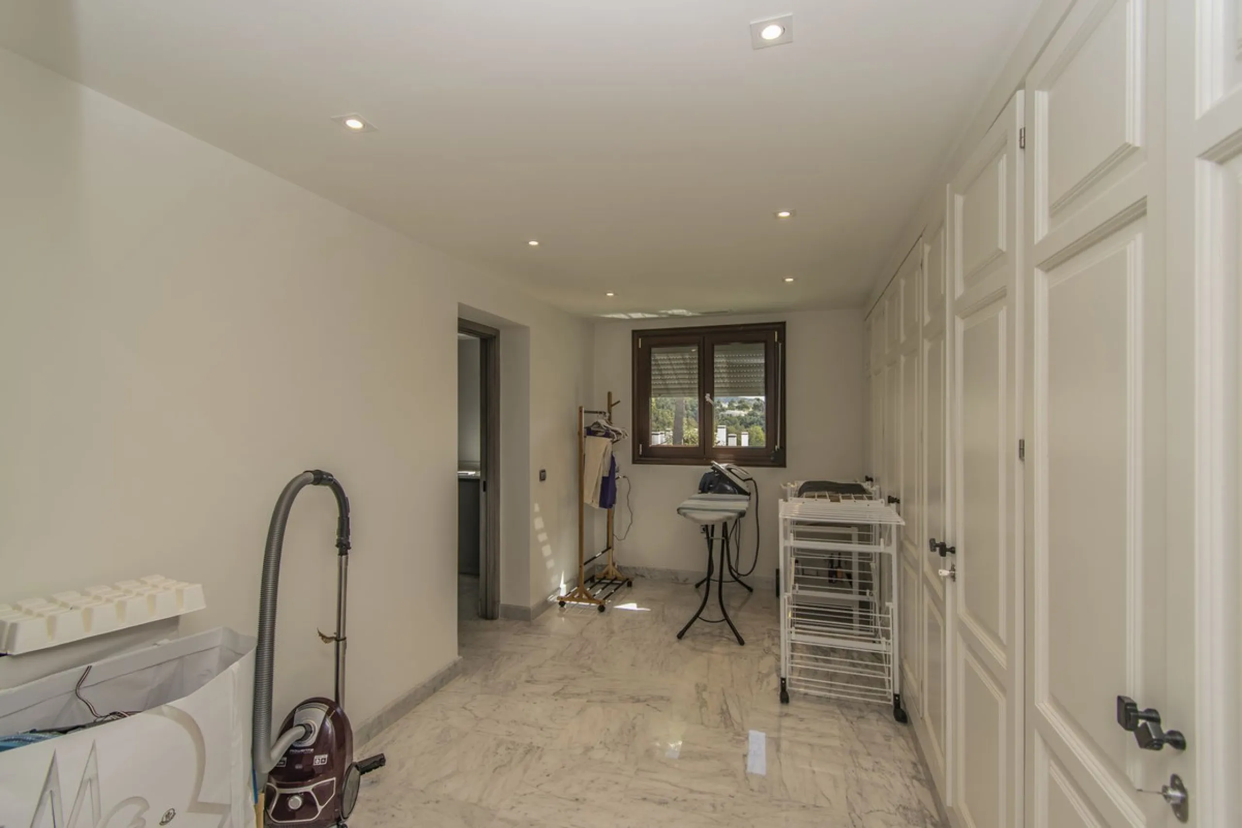 GREAT LUXURY PROPERTY IN MARBELLA WITH SEA VIEWS