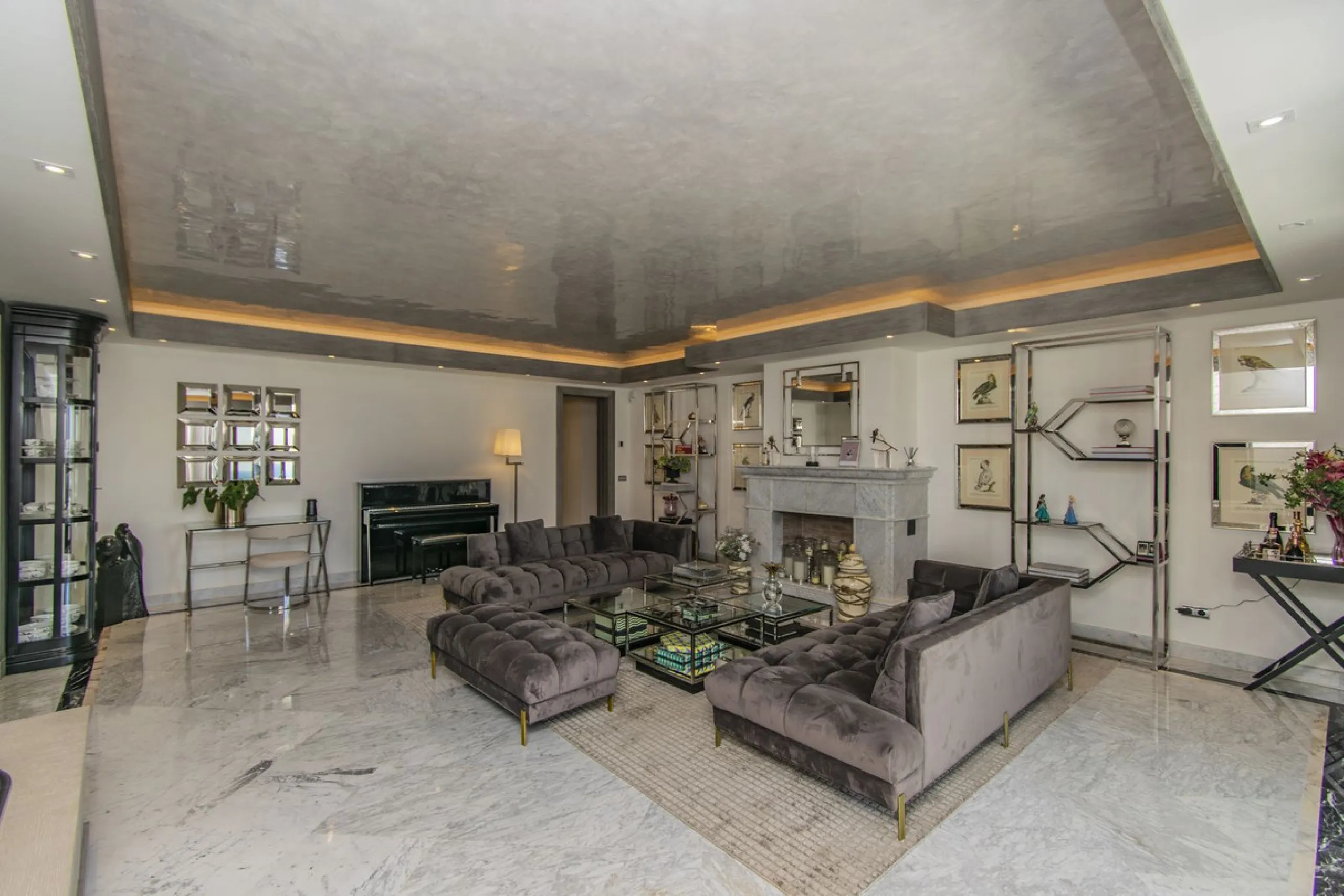 GREAT LUXURY PROPERTY IN MARBELLA WITH SEA VIEWS
