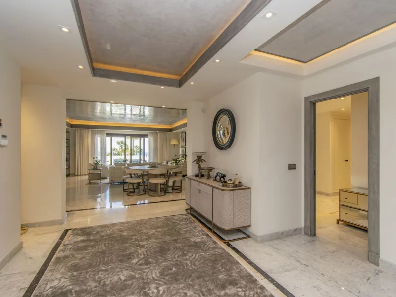 GREAT LUXURY PROPERTY IN MARBELLA WITH SEA VIEWS