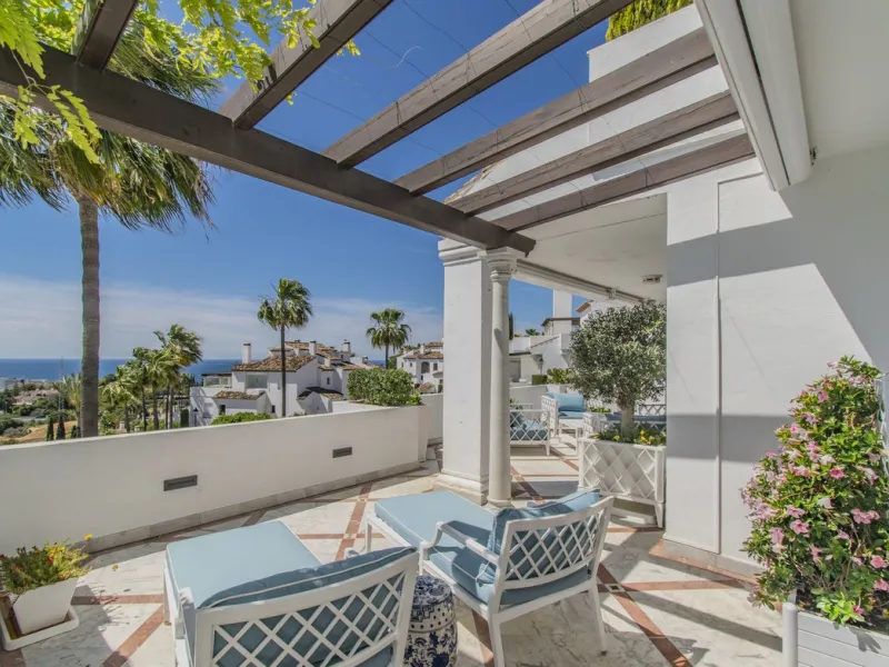 GREAT LUXURY PROPERTY IN MARBELLA WITH SEA VIEWS