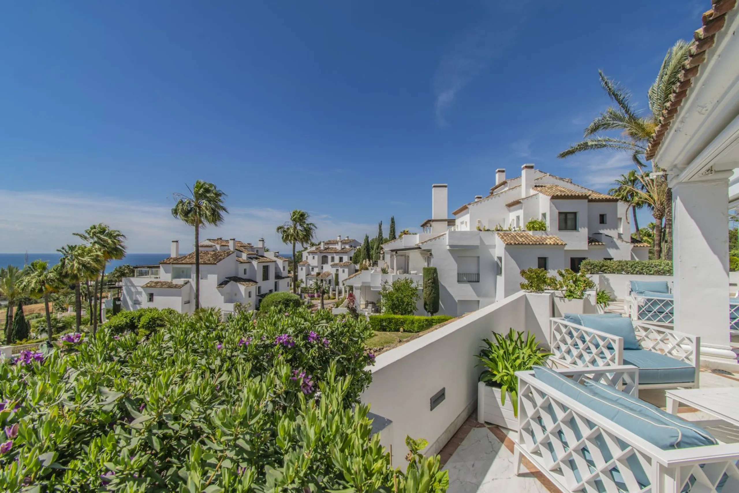 GREAT LUXURY PROPERTY IN MARBELLA WITH SEA VIEWS