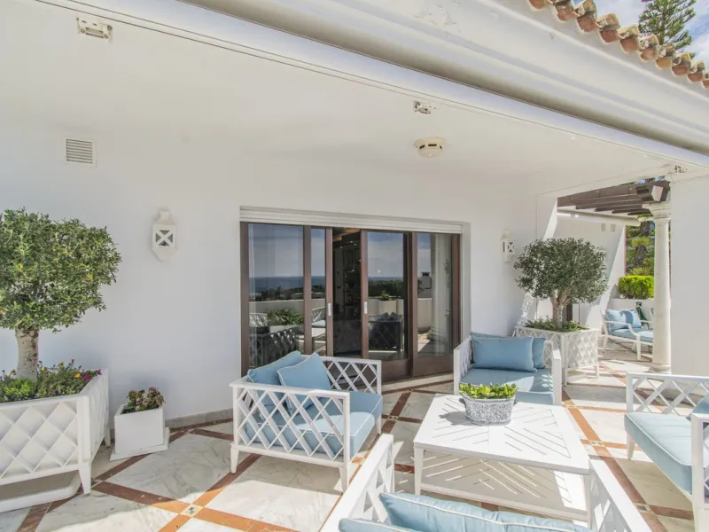 GREAT LUXURY PROPERTY IN MARBELLA WITH SEA VIEWS