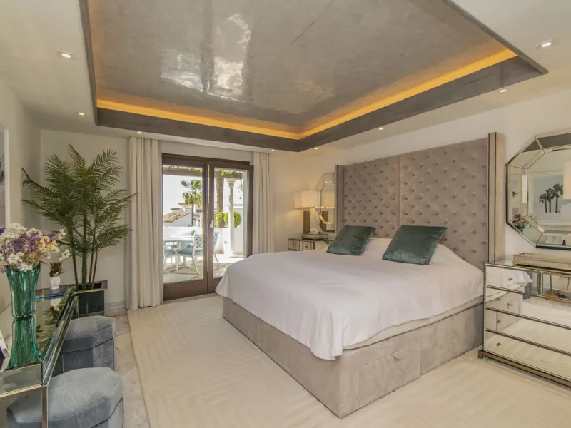 GREAT LUXURY PROPERTY IN MARBELLA WITH SEA VIEWS