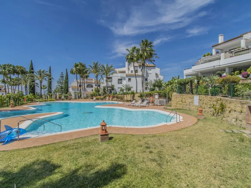GREAT LUXURY PROPERTY IN MARBELLA WITH SEA VIEWS