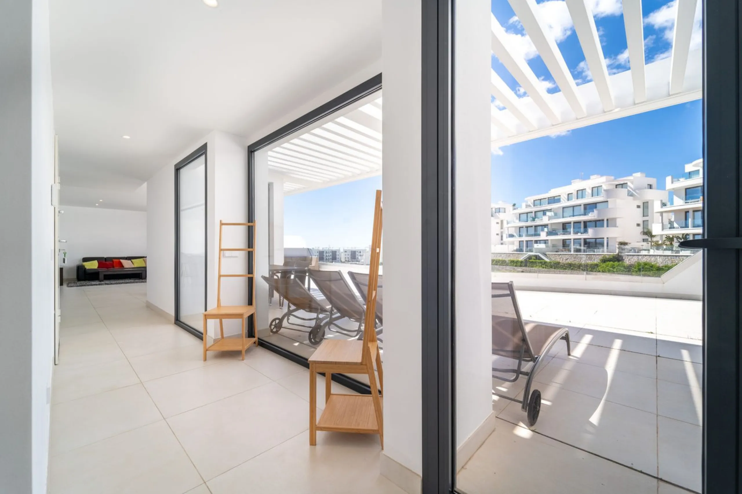 Luxury west facing penthouse, located in the exclusive urbanization of Higuerón West. Consists of entrance, hall way, spacious living-dining room with floor to ceiling glass sliding doors leading out to a large wrap around terrace of 158m2, with views of 