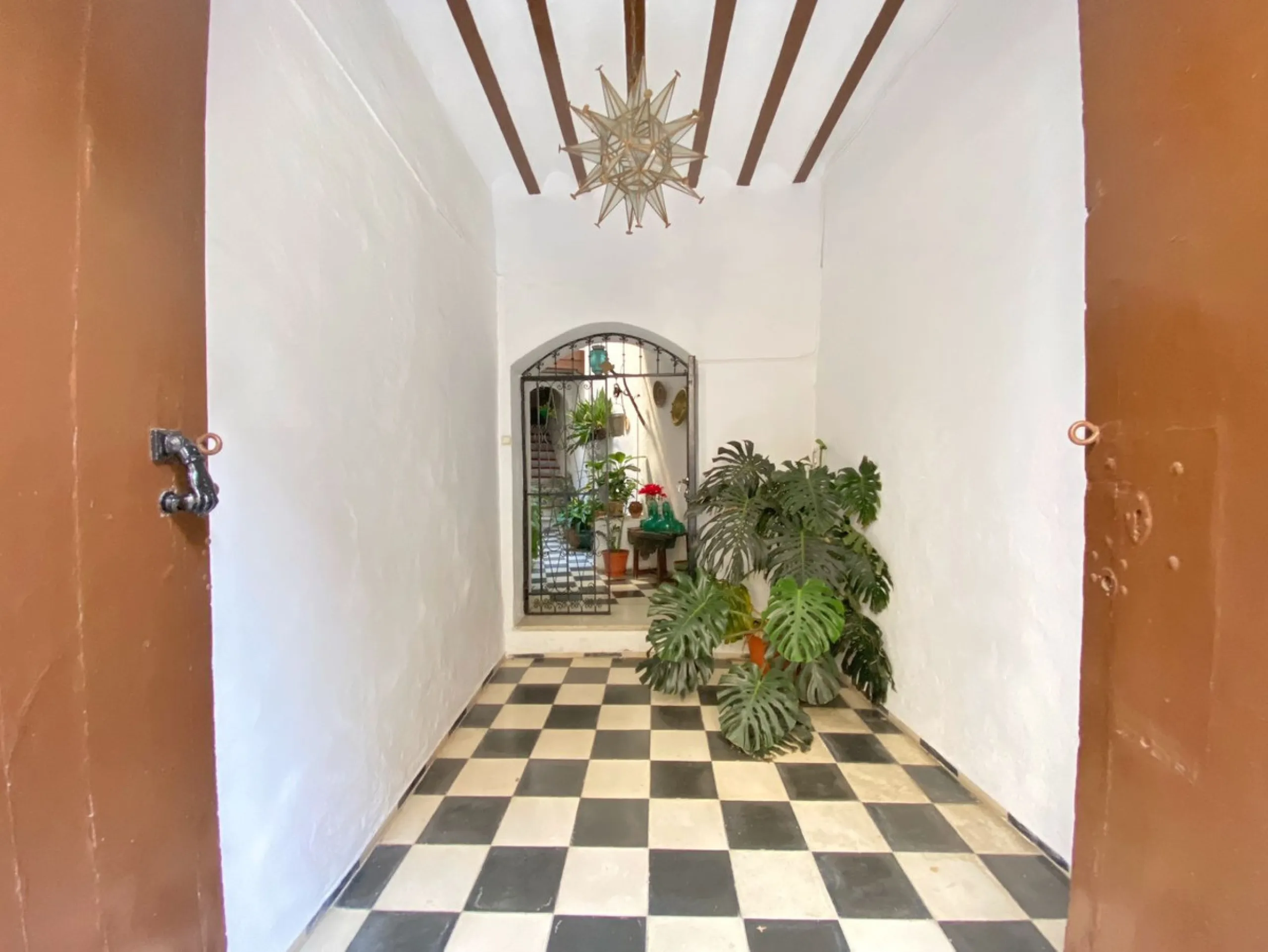 Purchase investment in Marbella's Old Town.