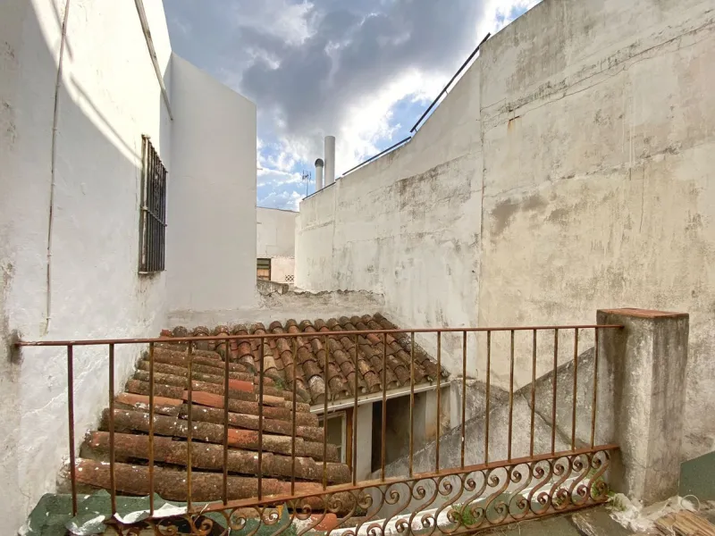 Purchase investment in Marbella's Old Town.