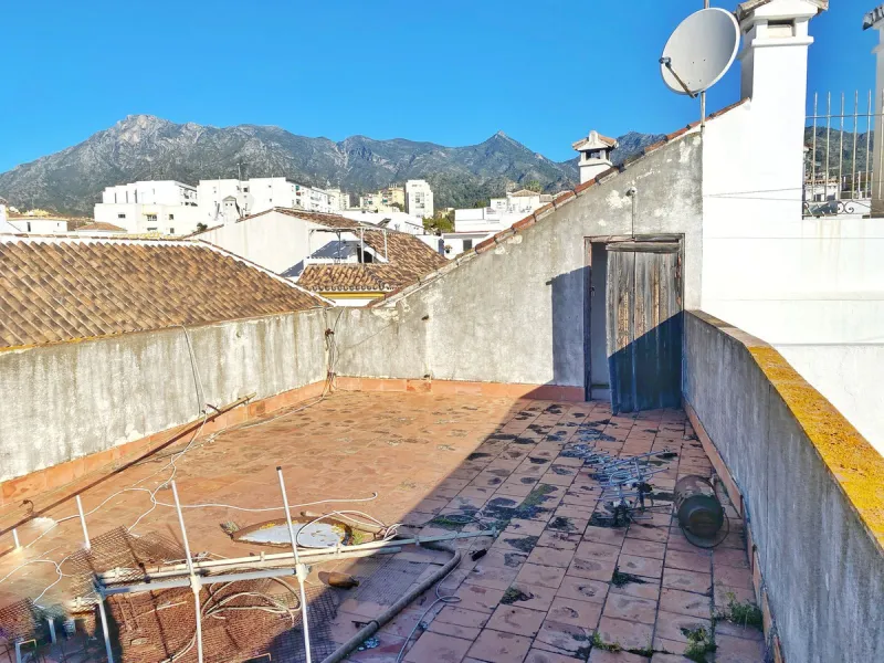 Purchase investment in Marbella's Old Town.