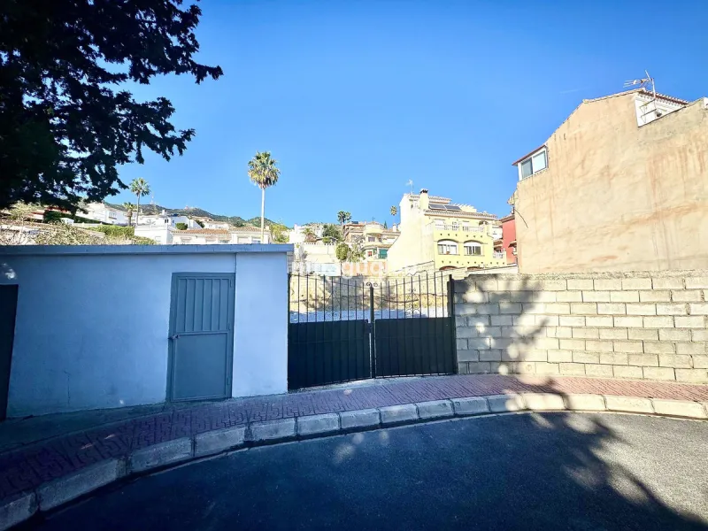Plot - Residential Plot в продаже в Benalmadena, Málaga. Площадь участка 290 м²