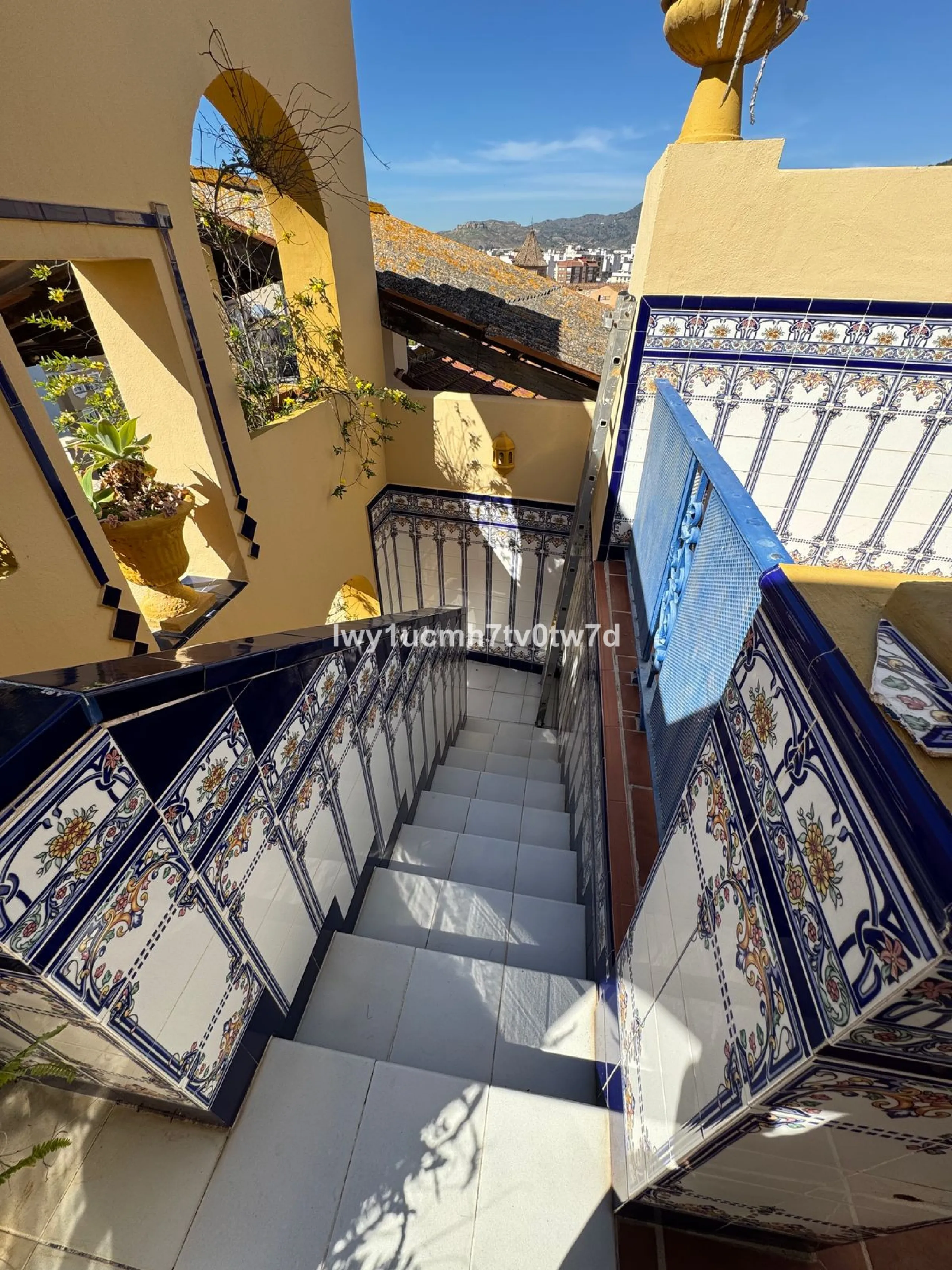 OPPORTUNITY! MAGNIFICENT PROPERTY IN LA MALAGUETA, JUST STEPS FROM THE HISTORIC CENTER!