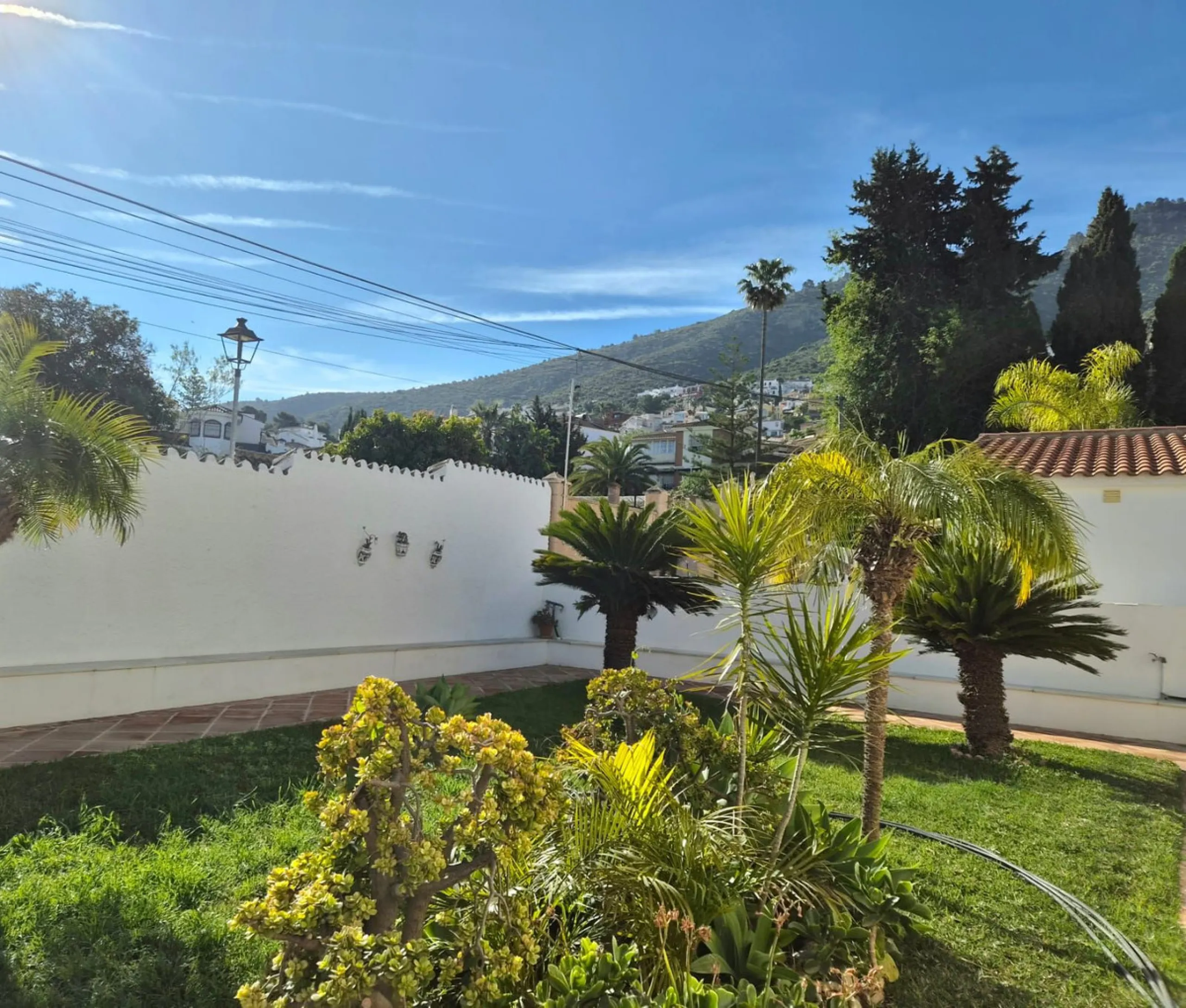 Multi functional villa for sale in Alhaurin de la Torre, area El Lagar,