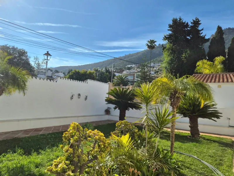 Multi functional villa for sale in Alhaurin de la Torre, area El Lagar,