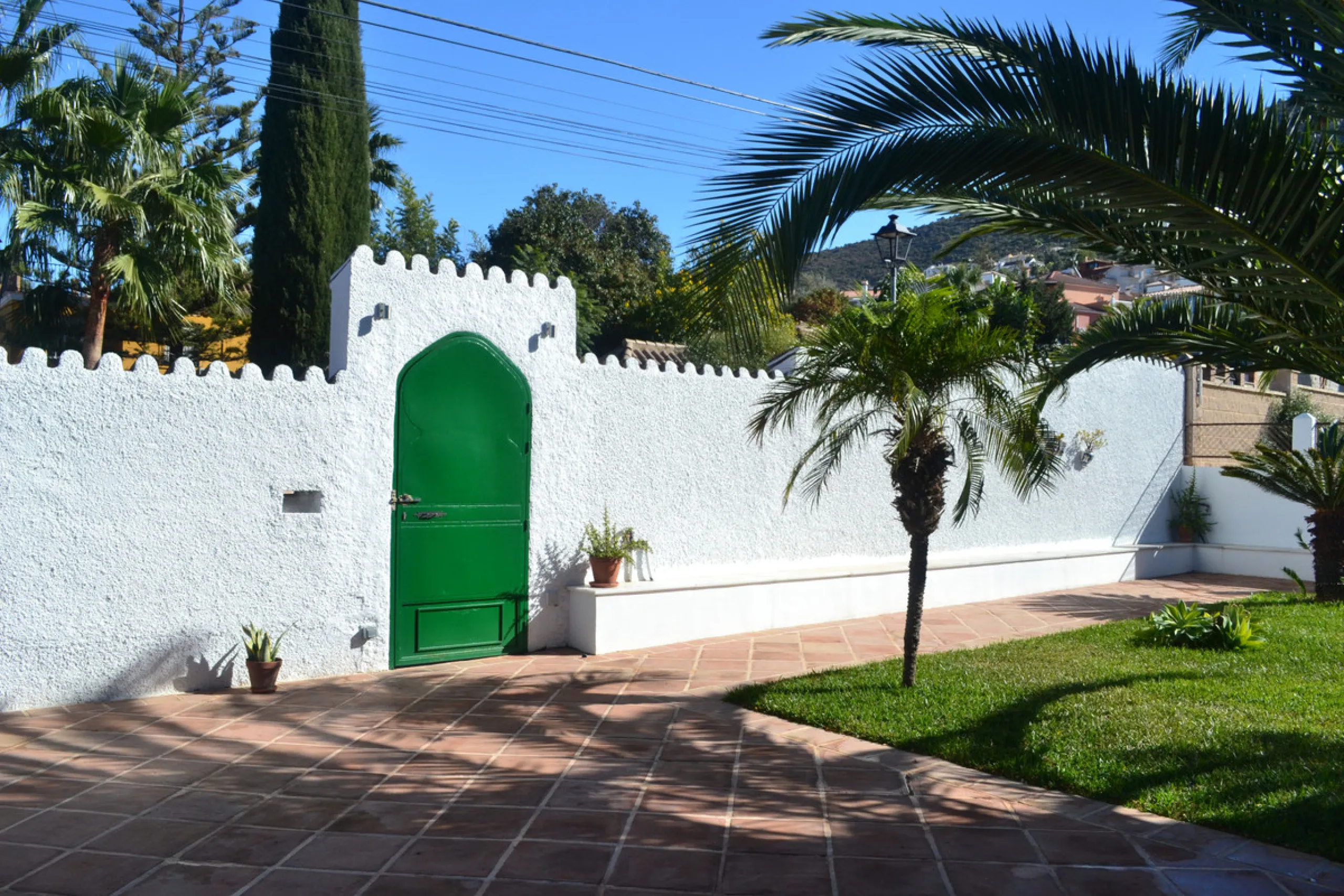 Multi functional villa for sale in Alhaurin de la Torre, area El Lagar,