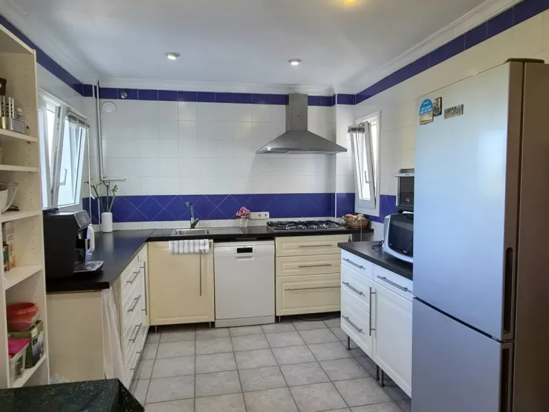 Multi functional villa for sale in Alhaurin de la Torre, area El Lagar,