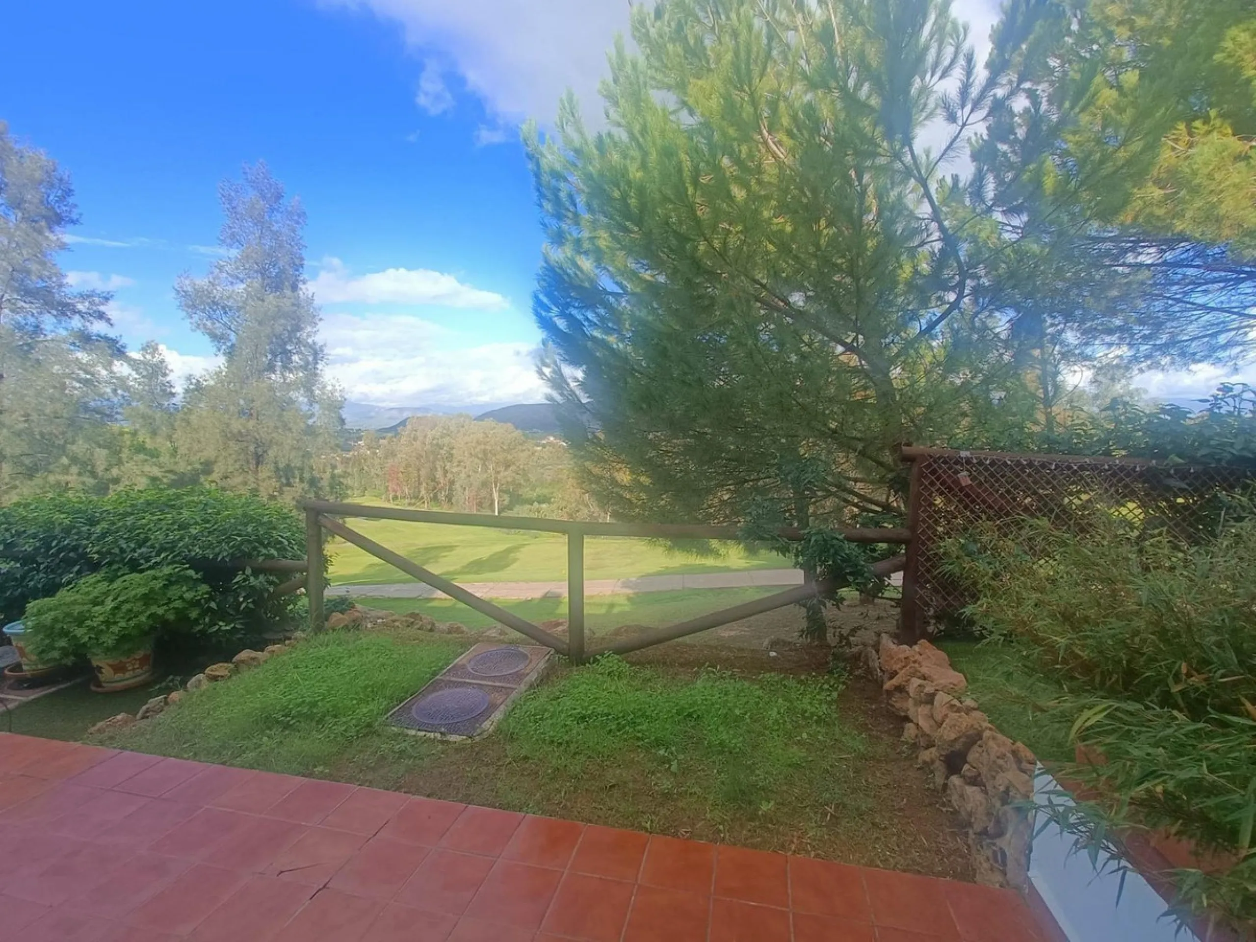 House - Townhouse в продаже в Alhaurín de la Torre, Málaga. В доме 3 спален и 2 ванных комнат. Площадь дома 196 м²