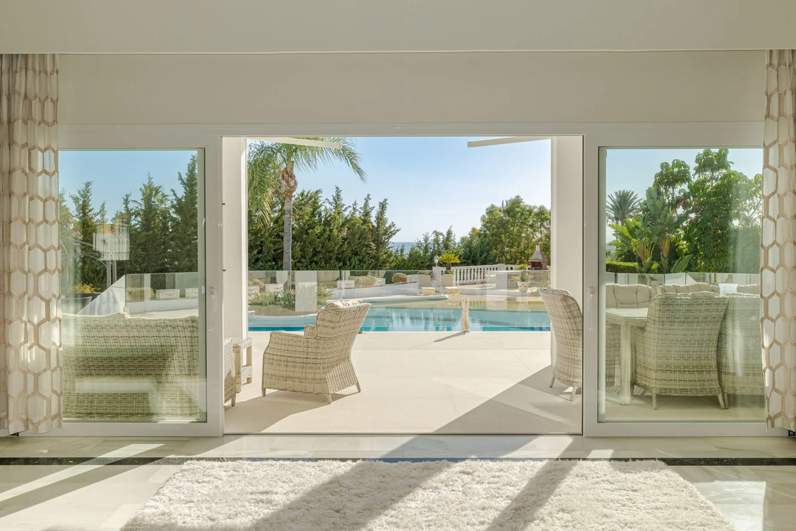BELOW MARKET VALUE!!!