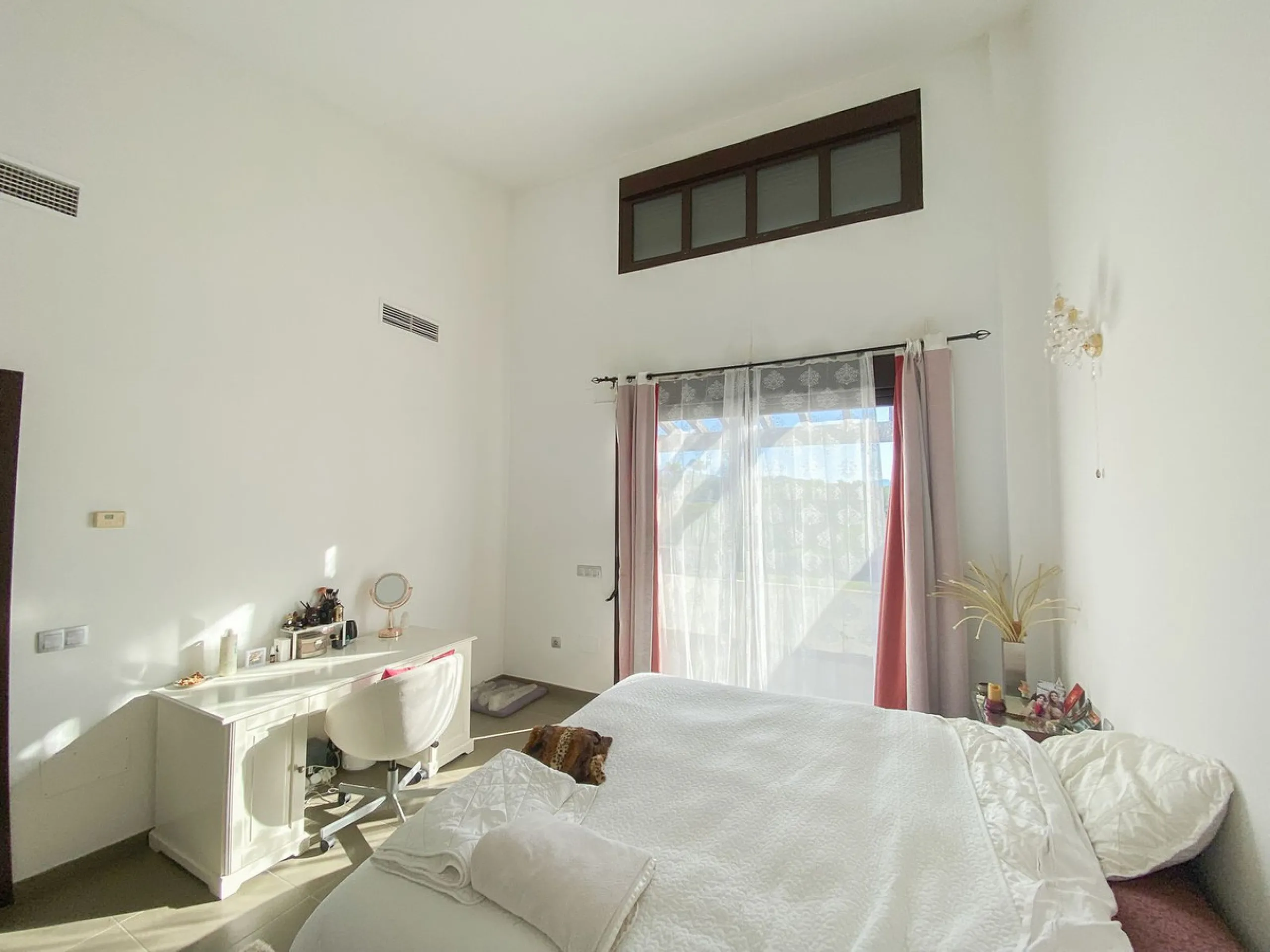 Charming Semi-detached Villa with Golf Views in Valle Romano