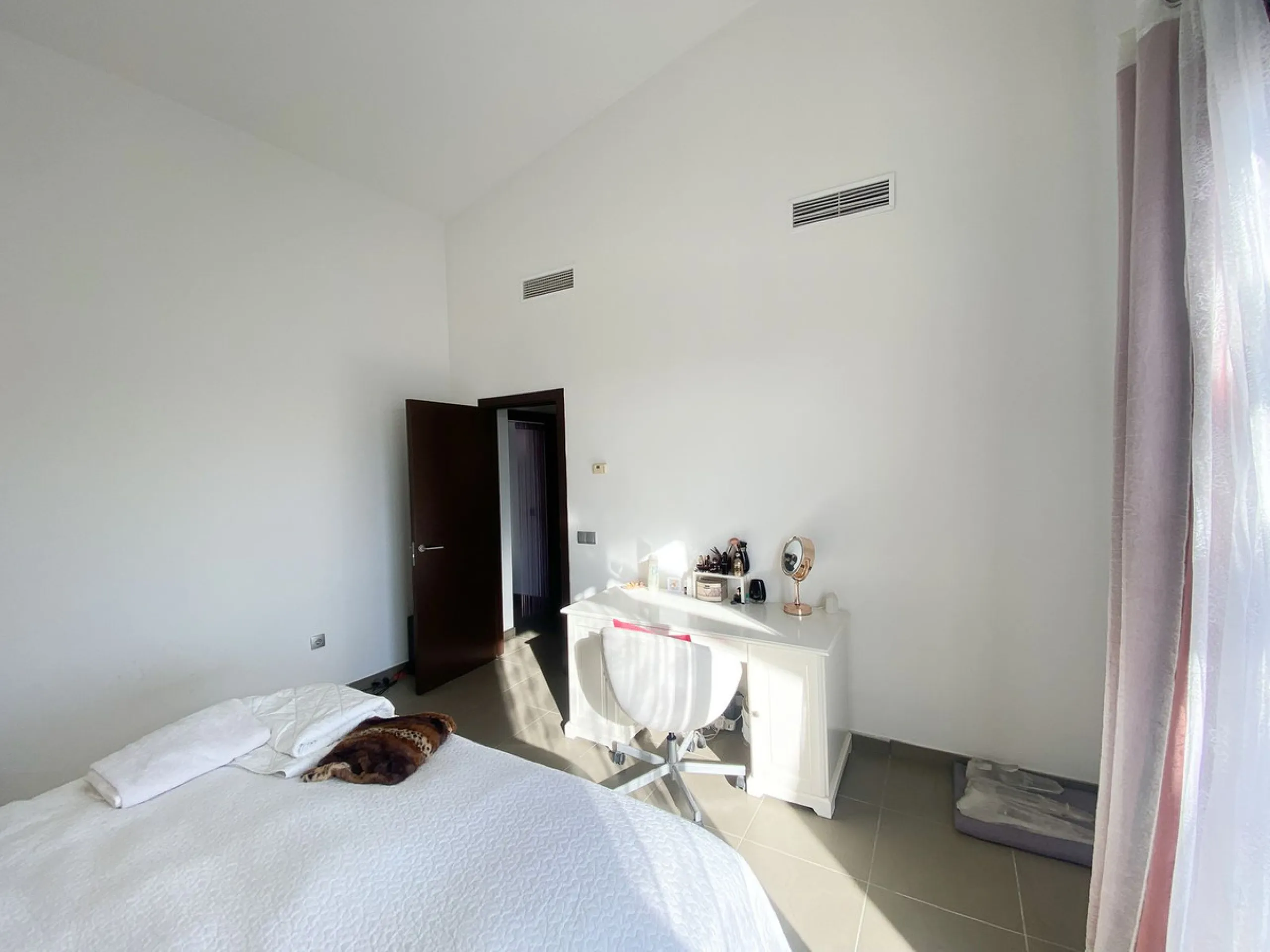 Charming Semi-detached Villa with Golf Views in Valle Romano
